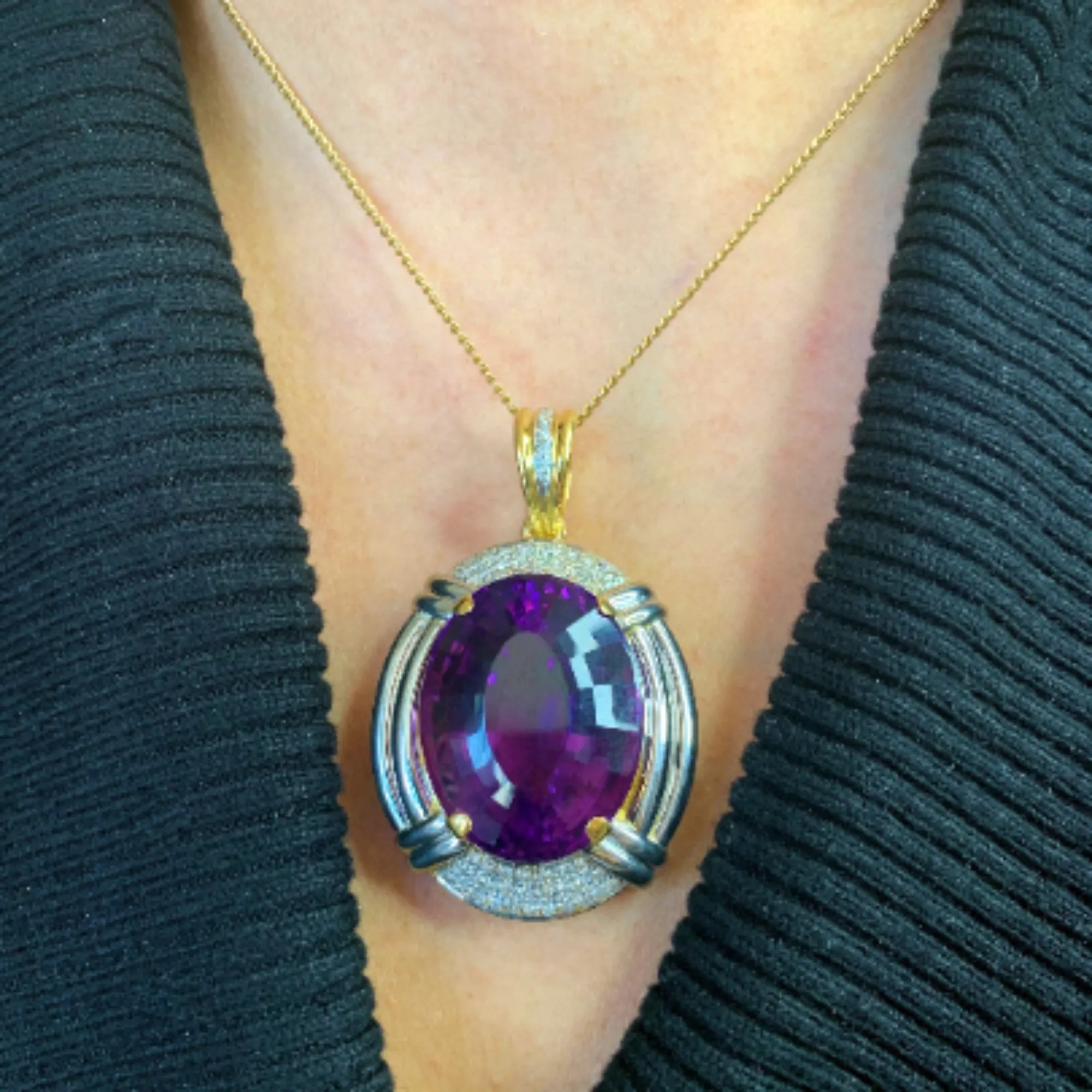 18k Yellow and White Gold Oval Amethyst Diamond Pendant