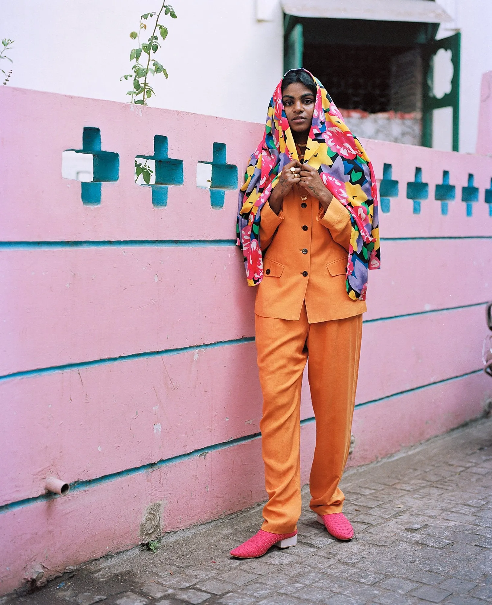 1980s SILK PANT- SUIT BY DANA BUCHMAN