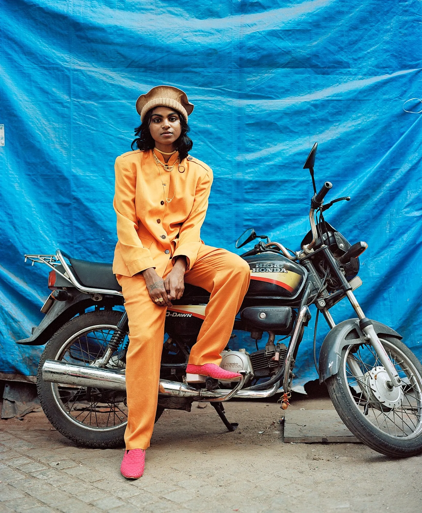 1980s SILK PANT- SUIT BY DANA BUCHMAN