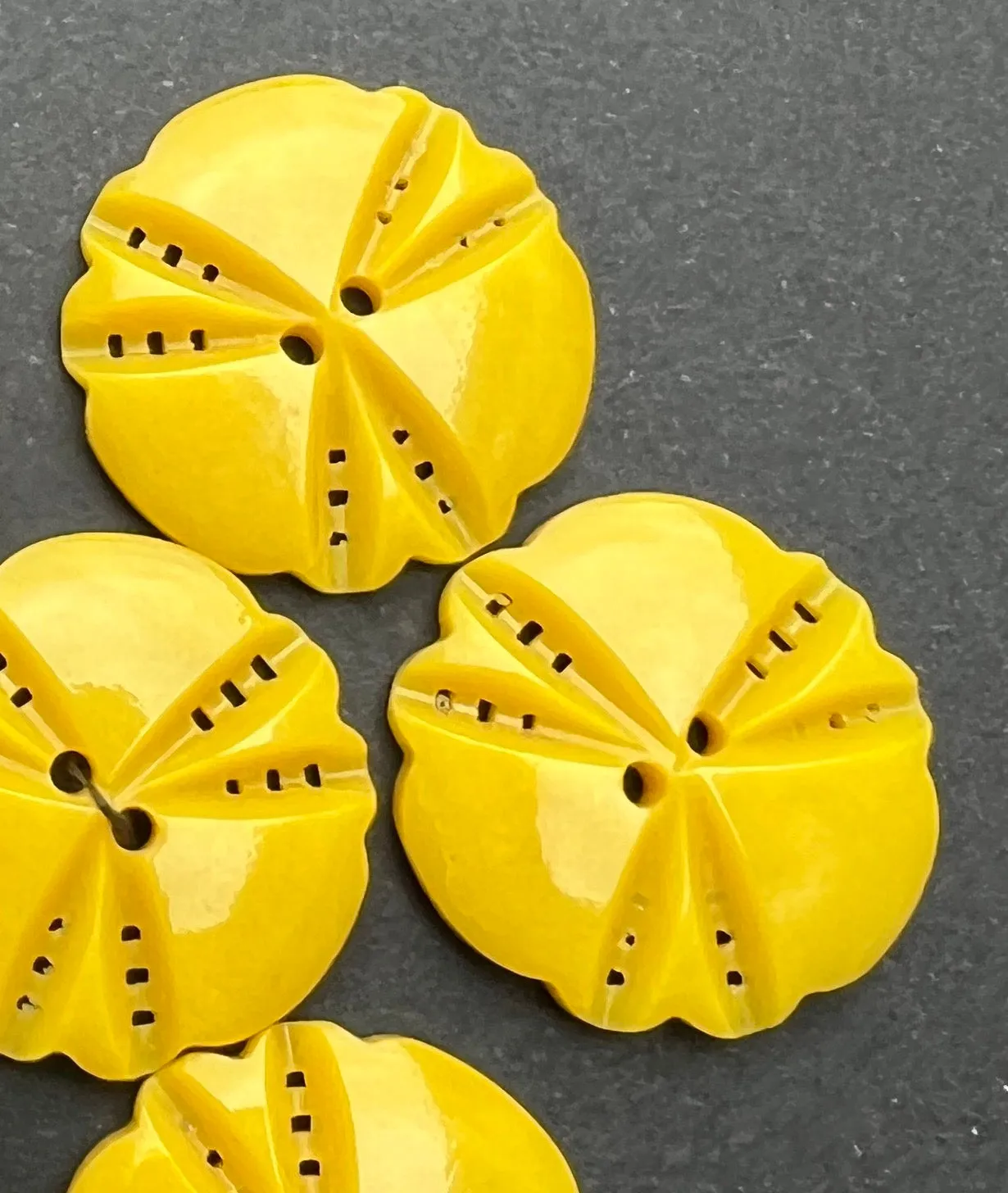 6 or 24 Golden Yellow Vintage 2.2cm Buttons