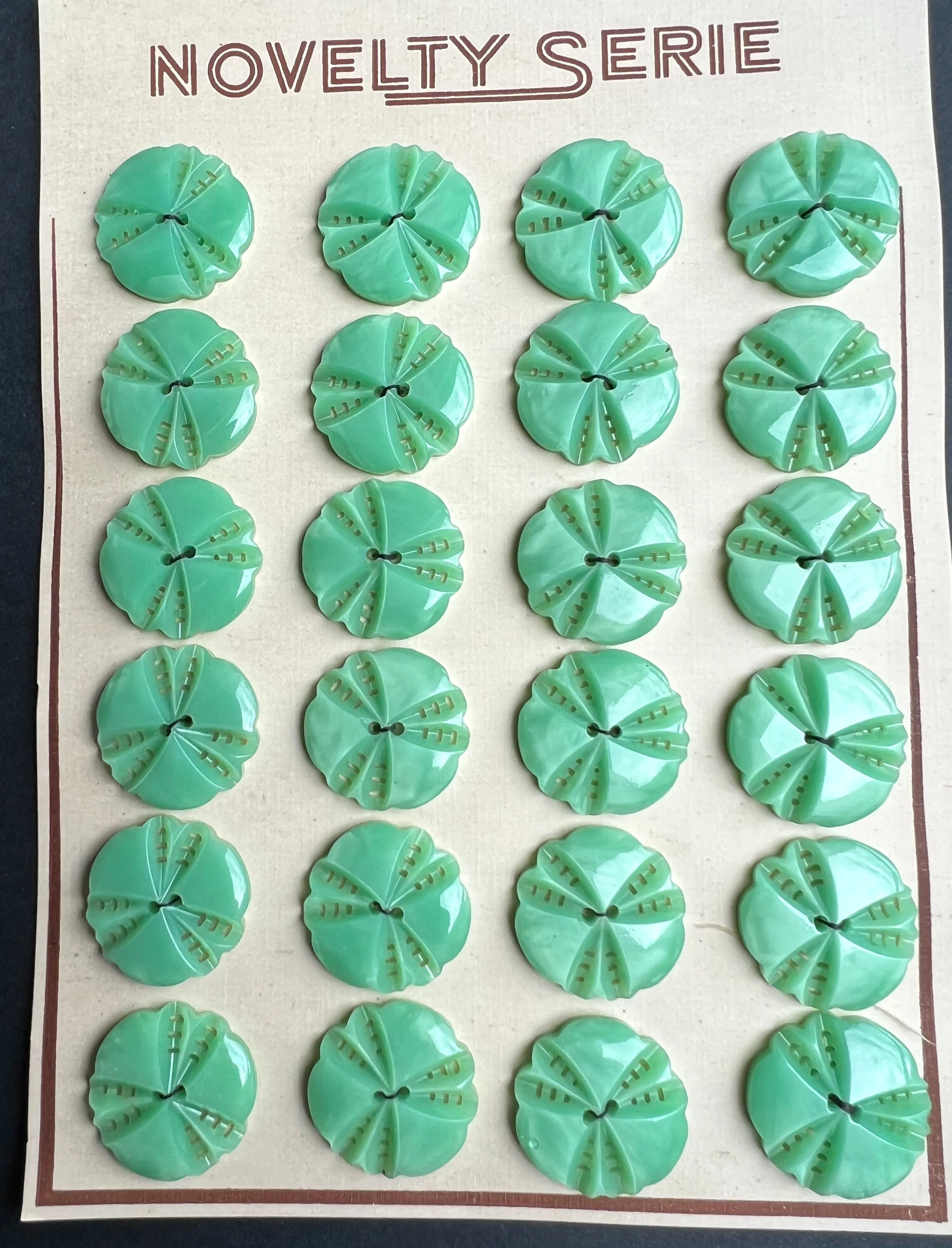 6 or 24 Icy Mint Green Vintage French 2.2cm or 1.7cm Buttons