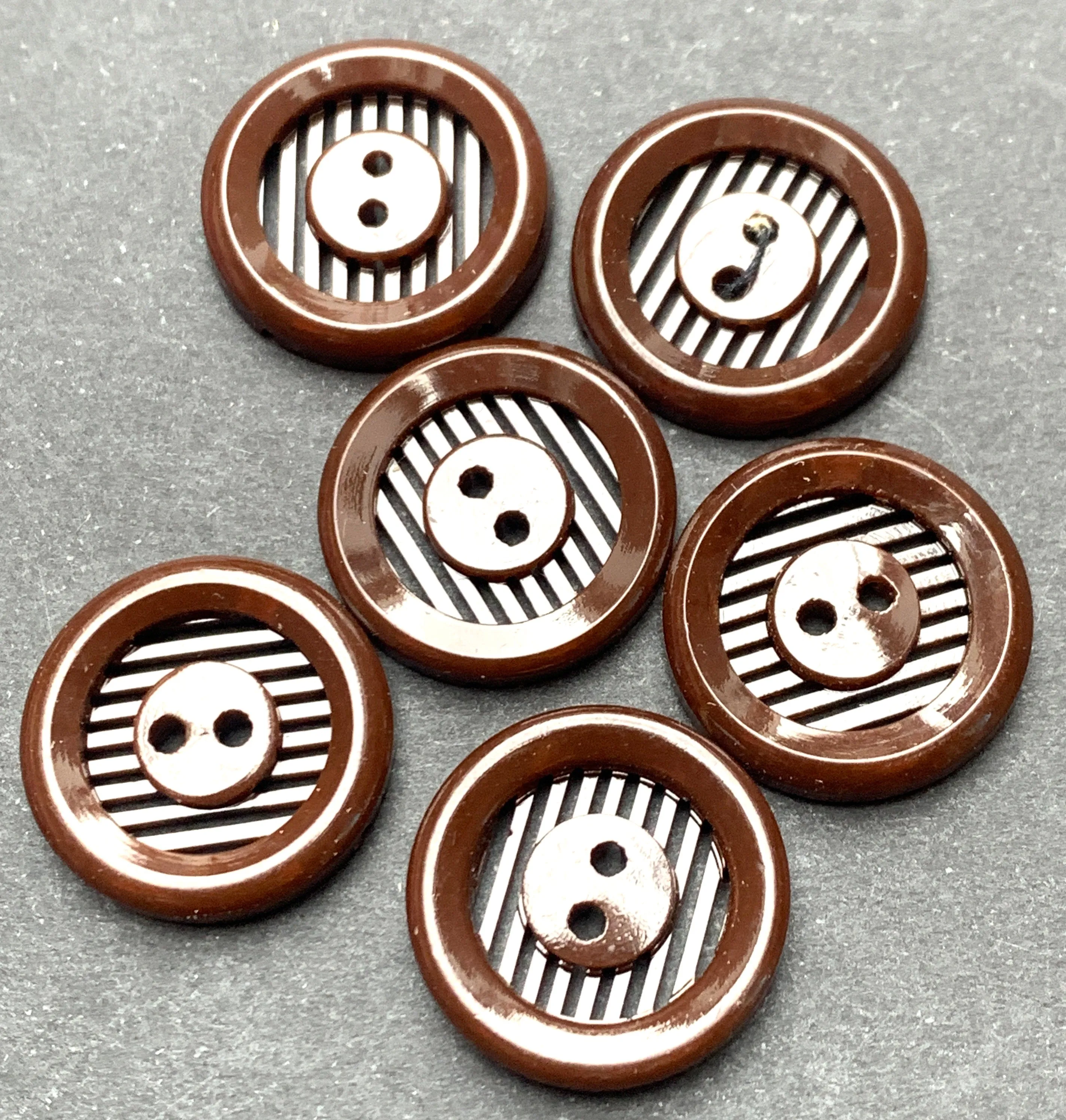 6 or 24 Stripey Chocolate Brown Vintage 2cm or 1.7cm Buttons