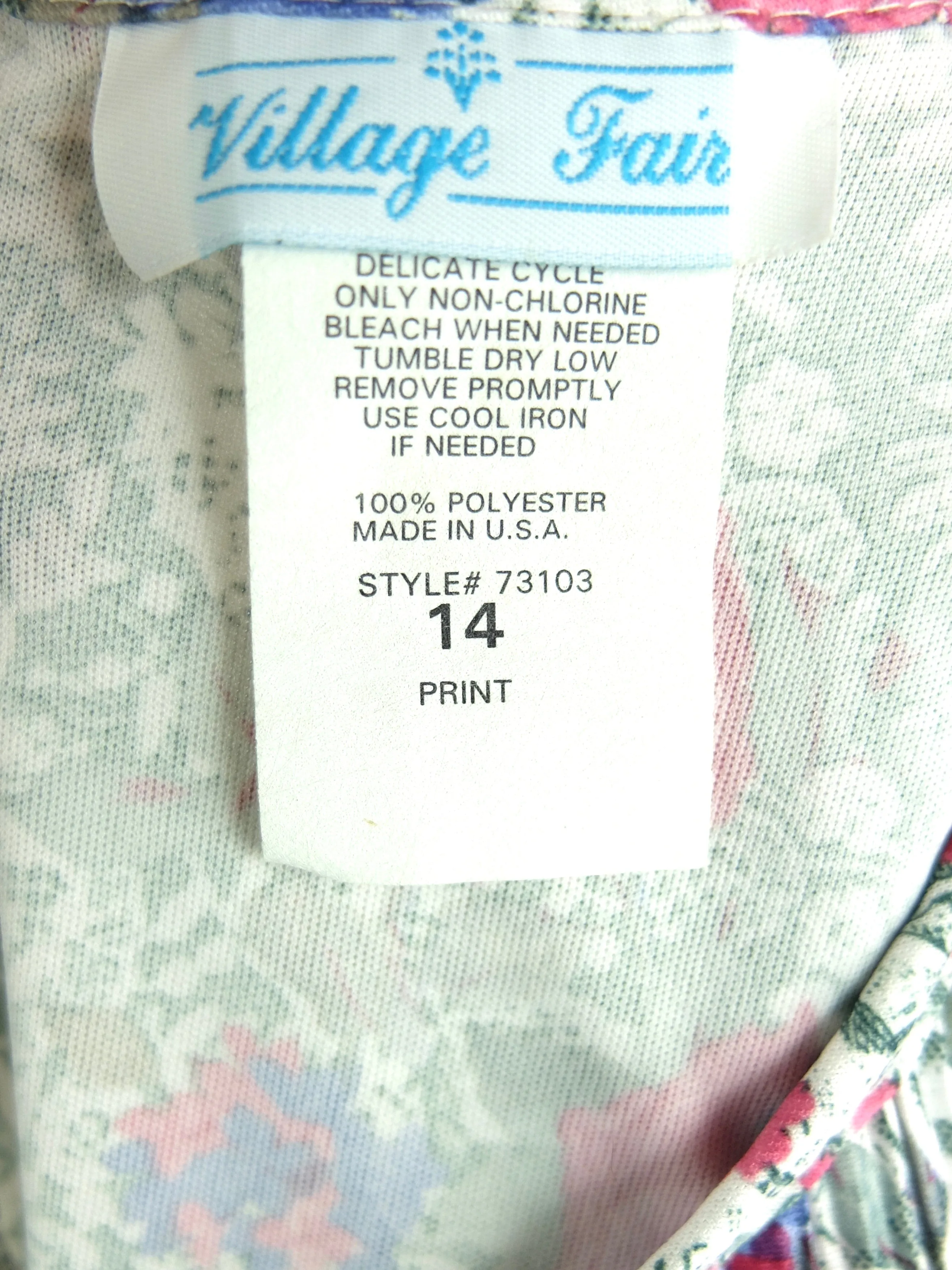 80s Floral Roses Pleated Half Sleeve Scoop Neck Blouse