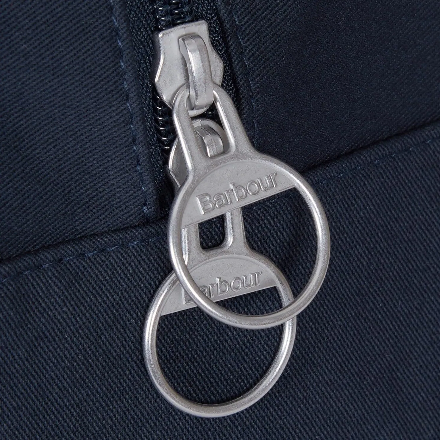 Barbour Cascade Holdall in Navy
