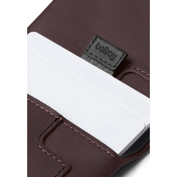 Bellroy Slim Sleeve (deep plum)