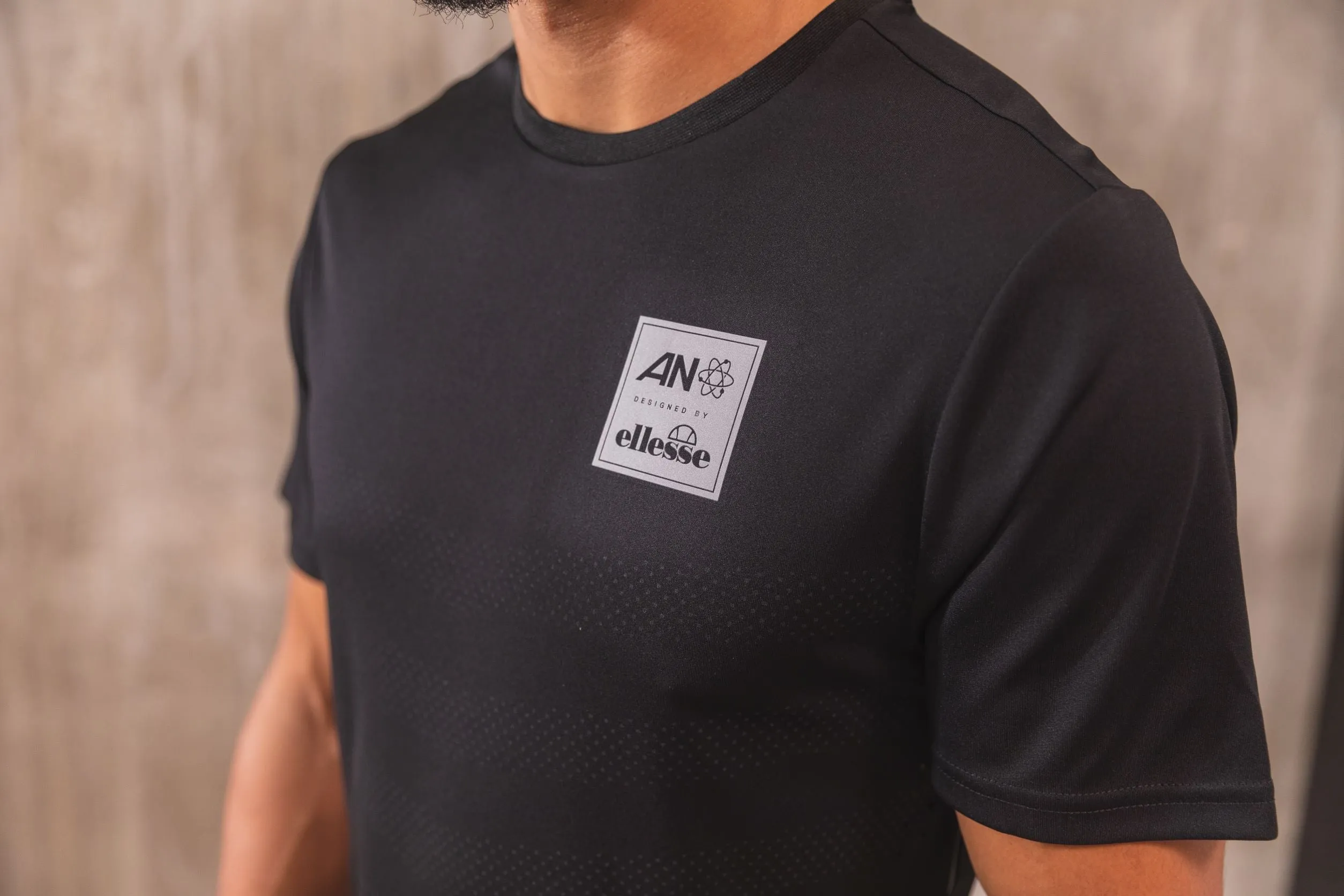 Black Rondi T-Shirt