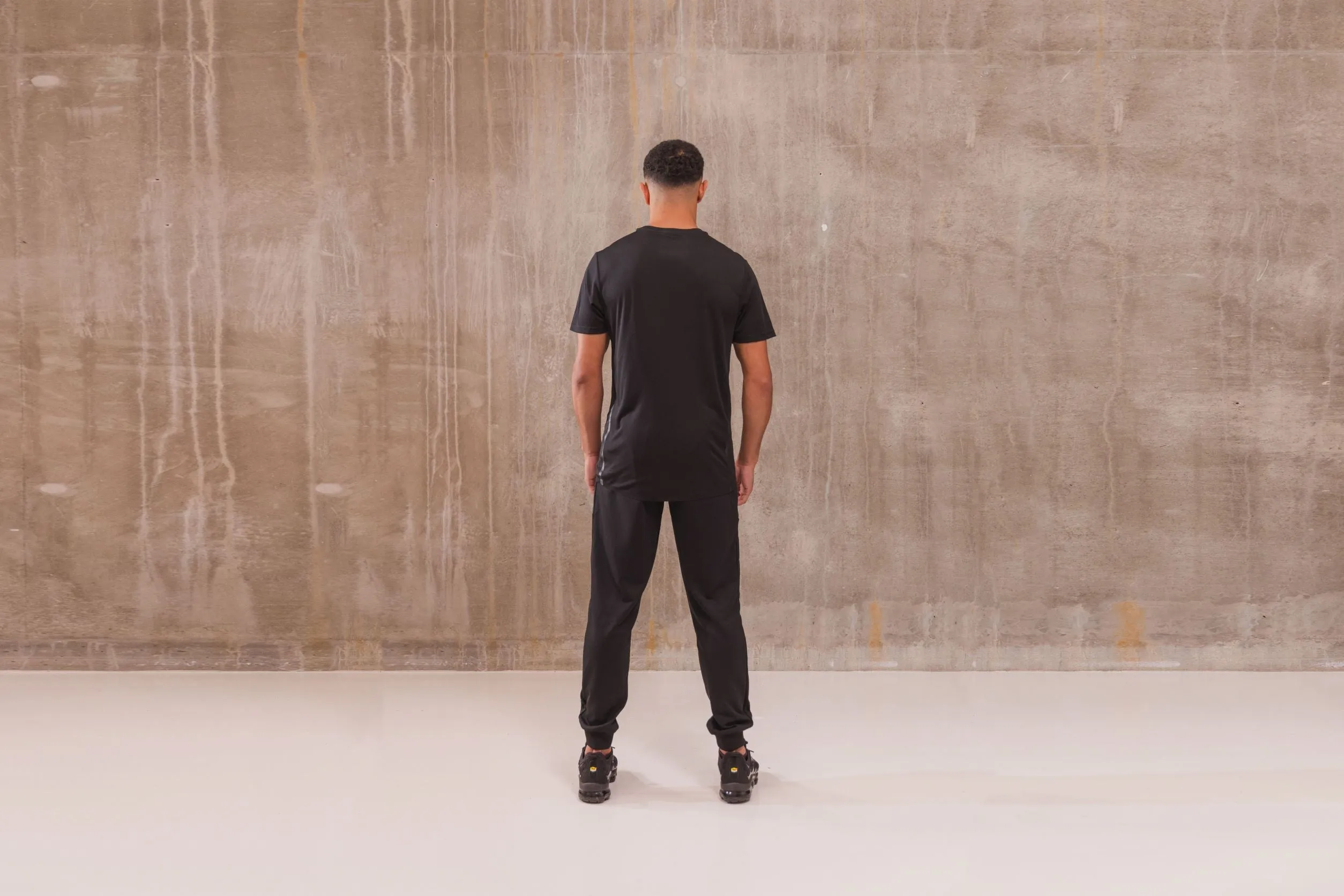 Black Rondi T-Shirt
