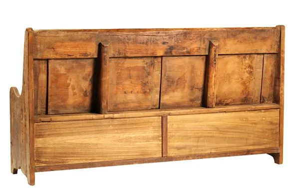 Crow Hollow Bench