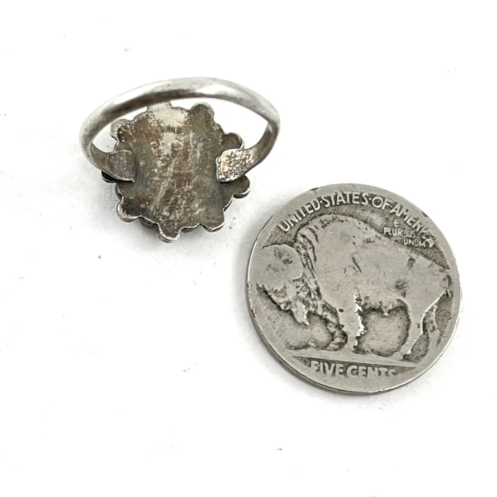 Cute Vintage Zuni Ring<br>Size: 6