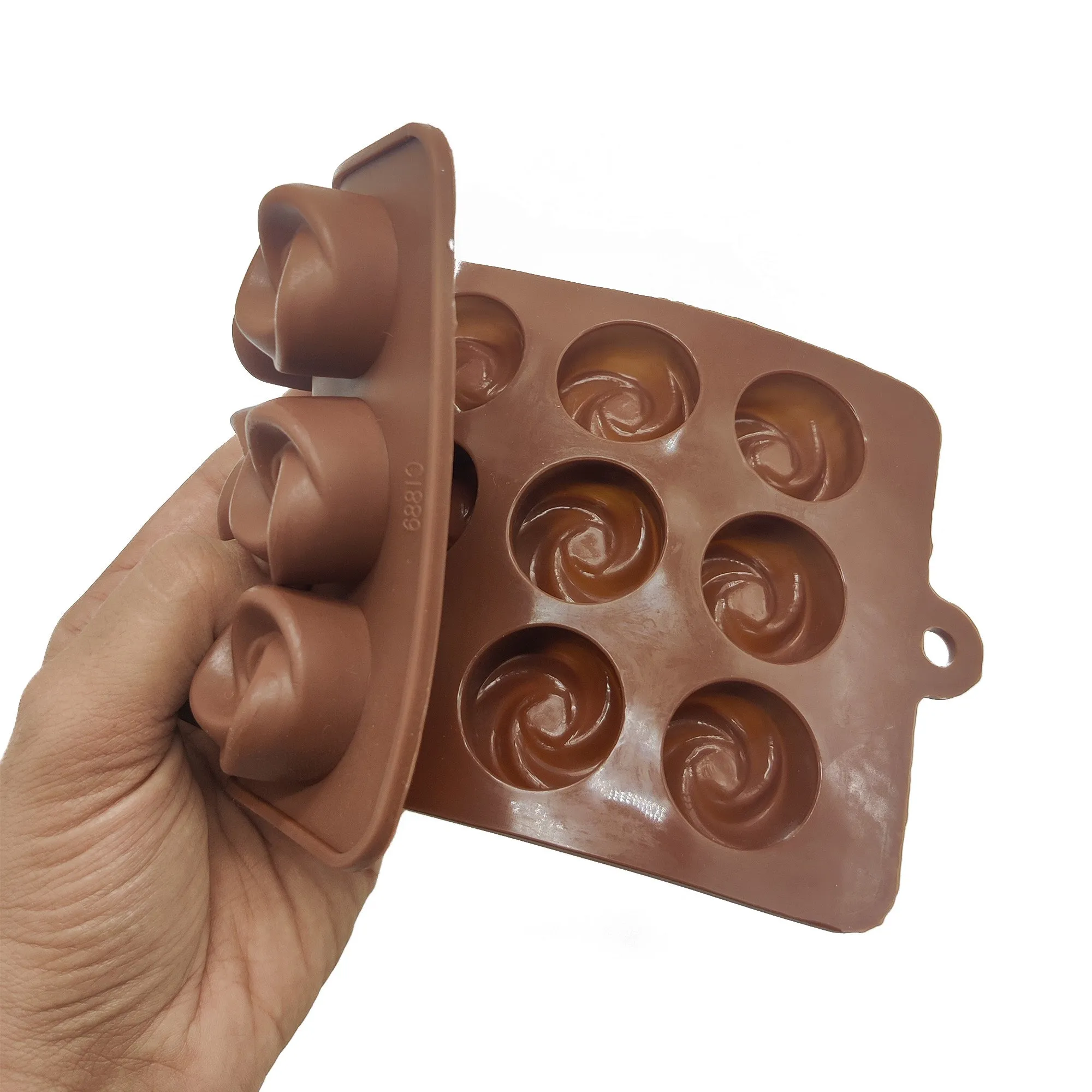 Esslly 15-Cavity Flower Silicone Chocolate Mould – BPA-Free, Non-Stick, Food-Grade