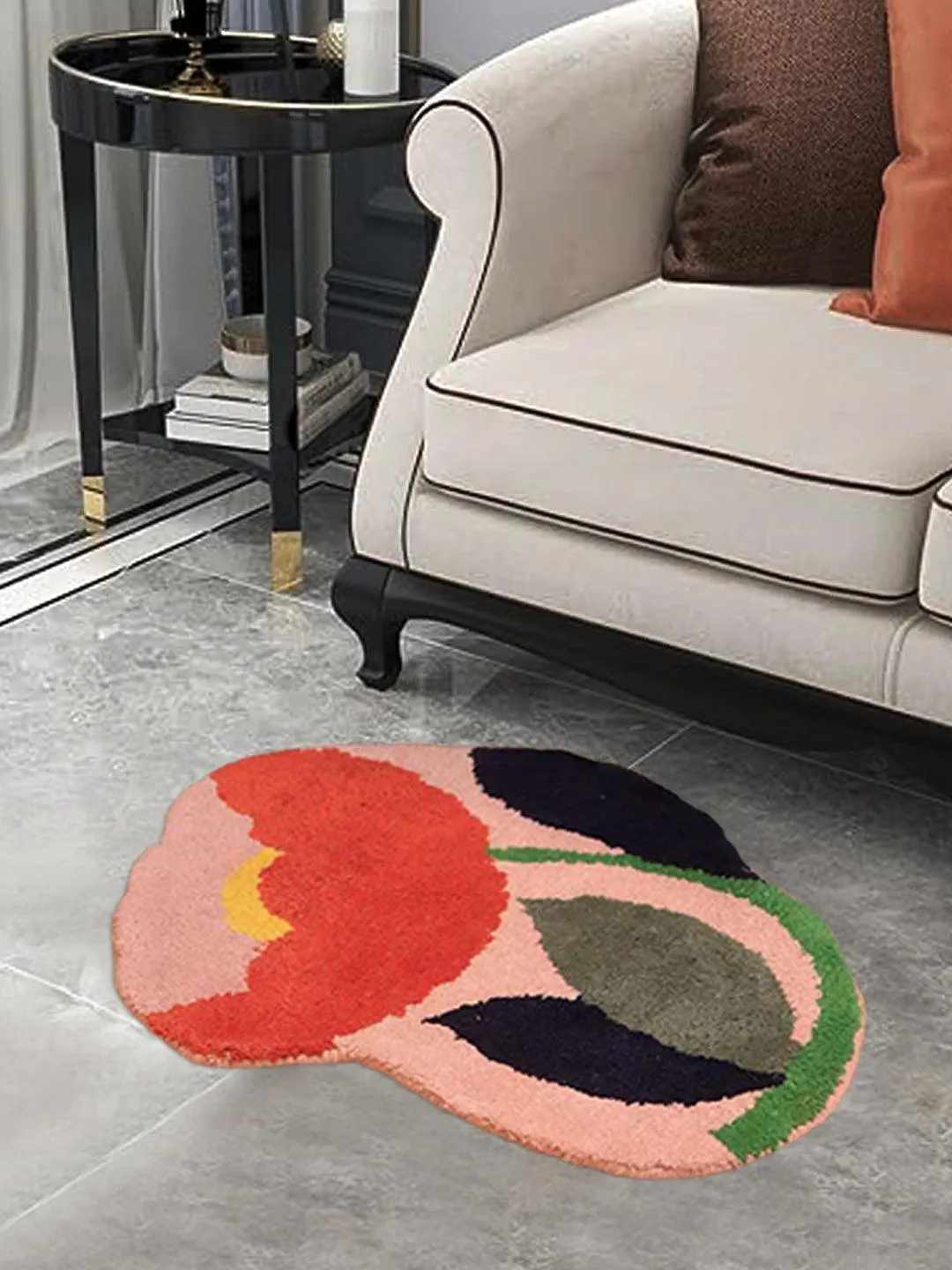 Eye Catchy Tufted Flower Design Polyester Rug | 2.2x1.8 ft