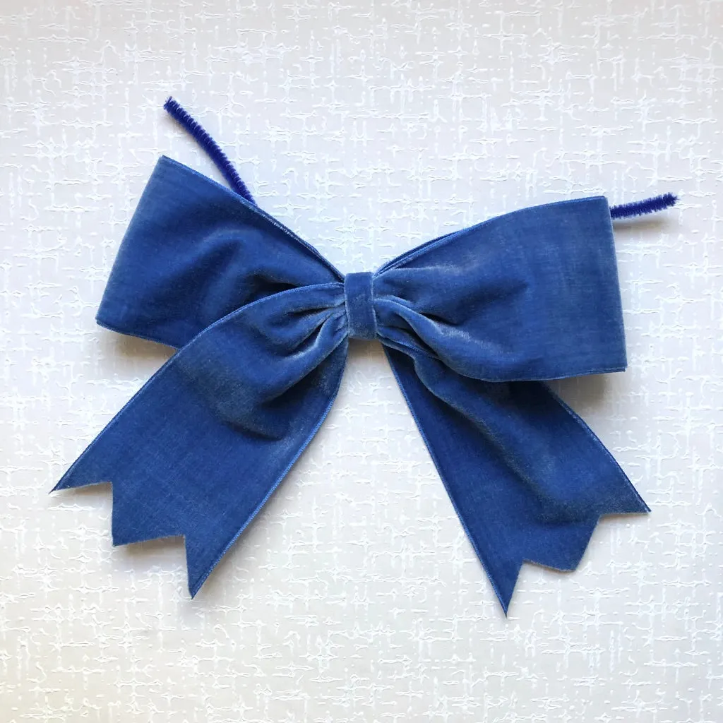 French Velvet Pre-tied Bow