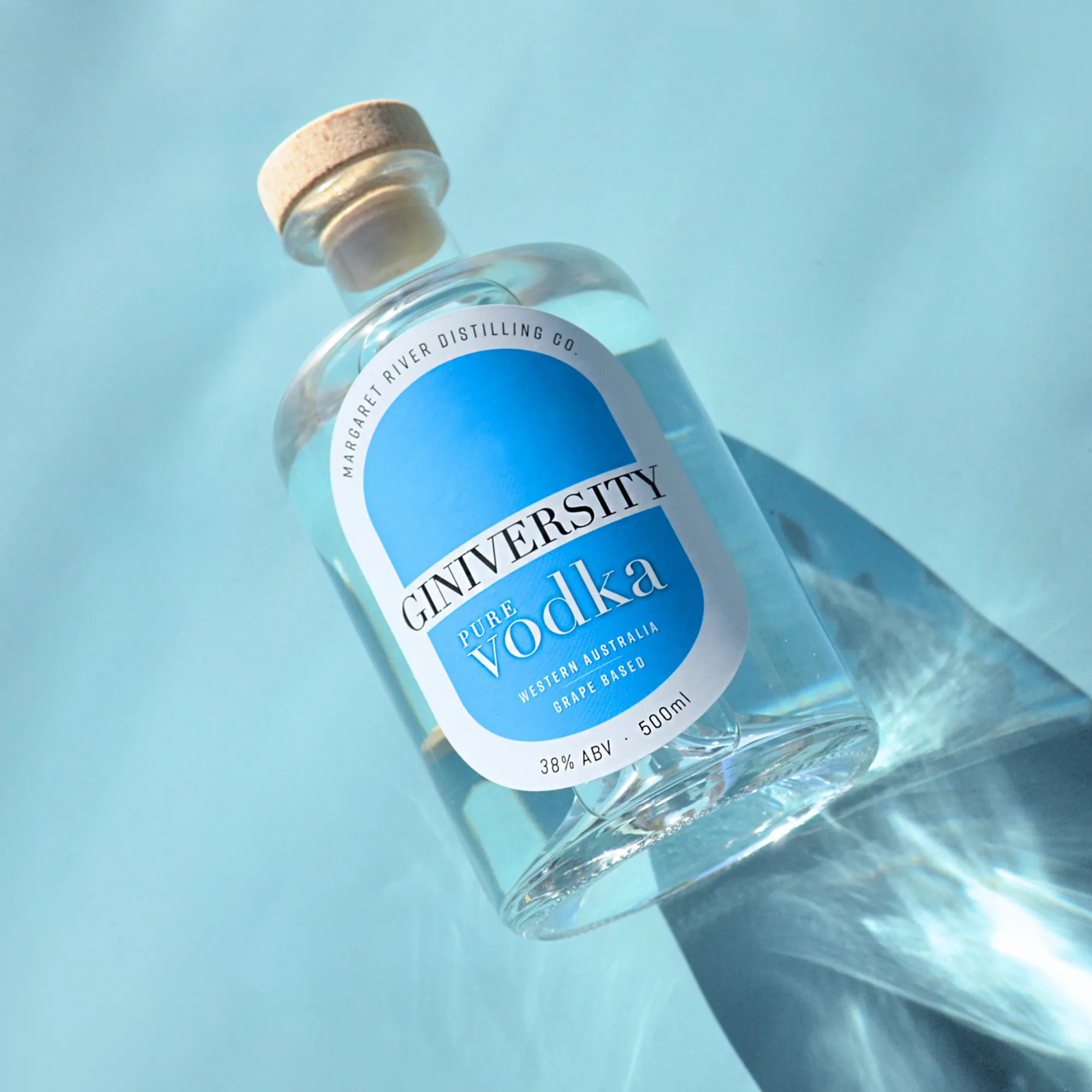 Giniversity Pure Vodka 38% - 500ml