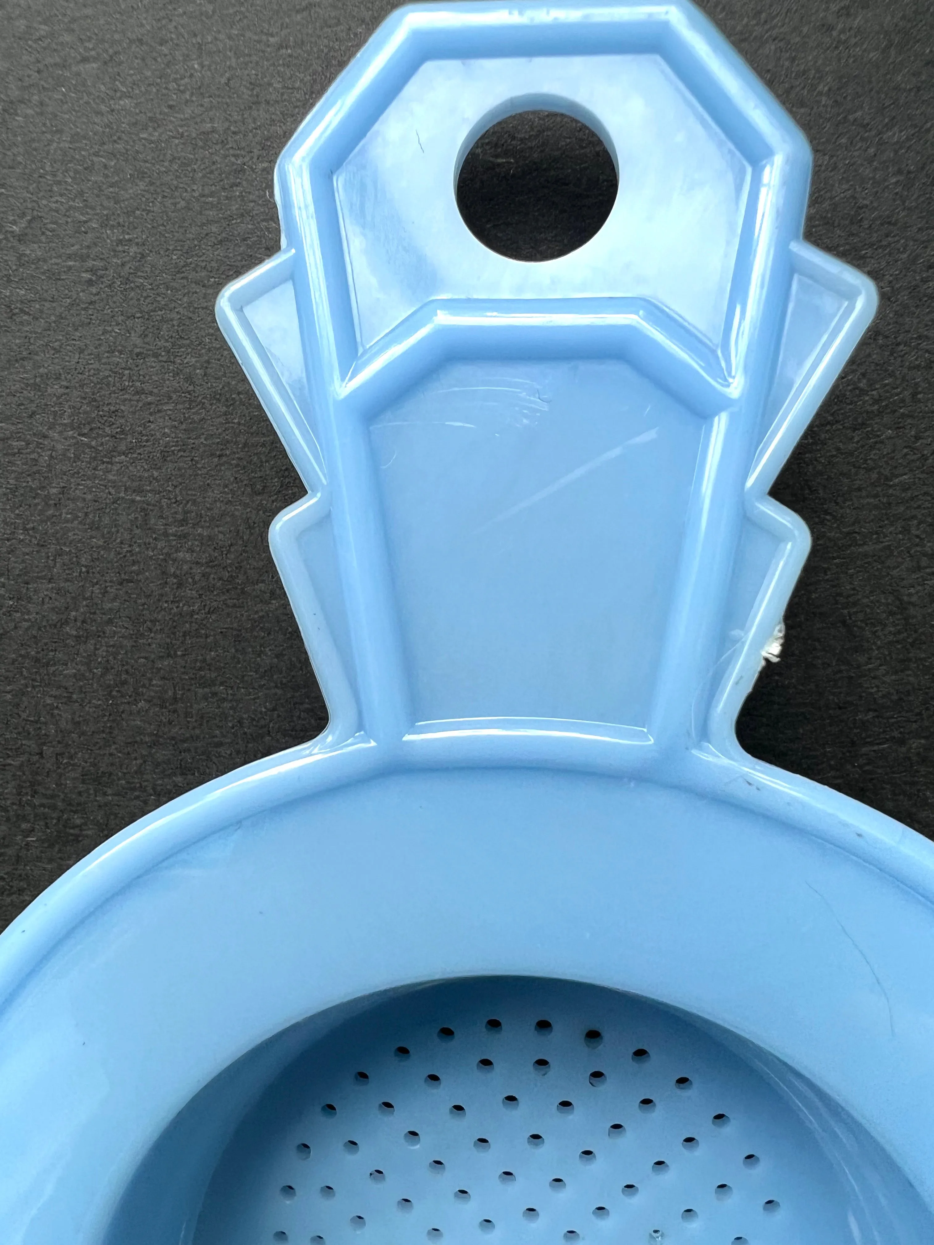 Glorious Deco Tea Strainer 13cm Made in England