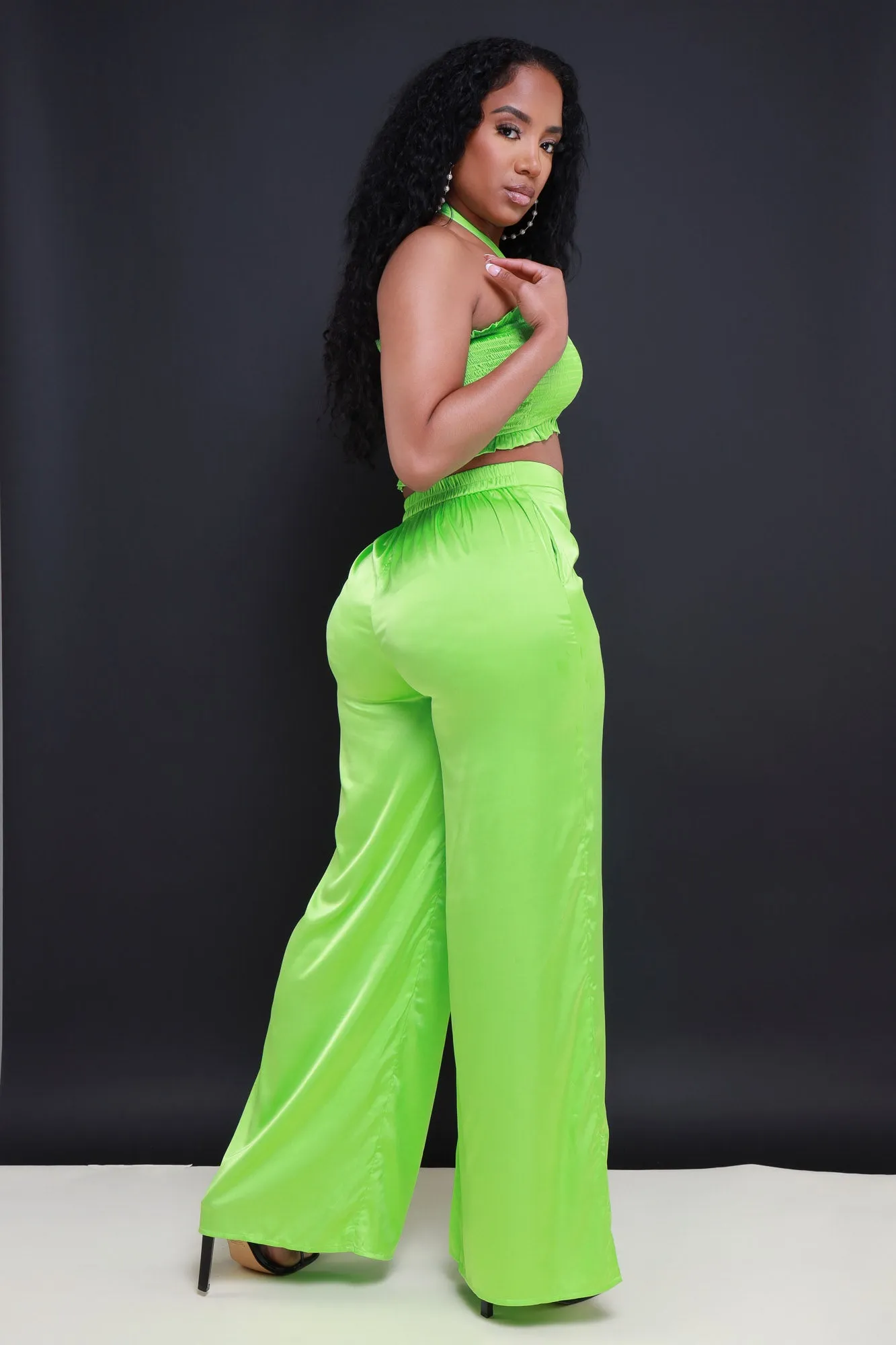 Hold Me Close Satin Cropped Pants Set - Green