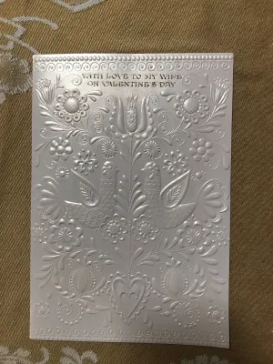 <€€ Vintage Valentine's Day CARD for Wife Raised Doves Flowers Used Retired