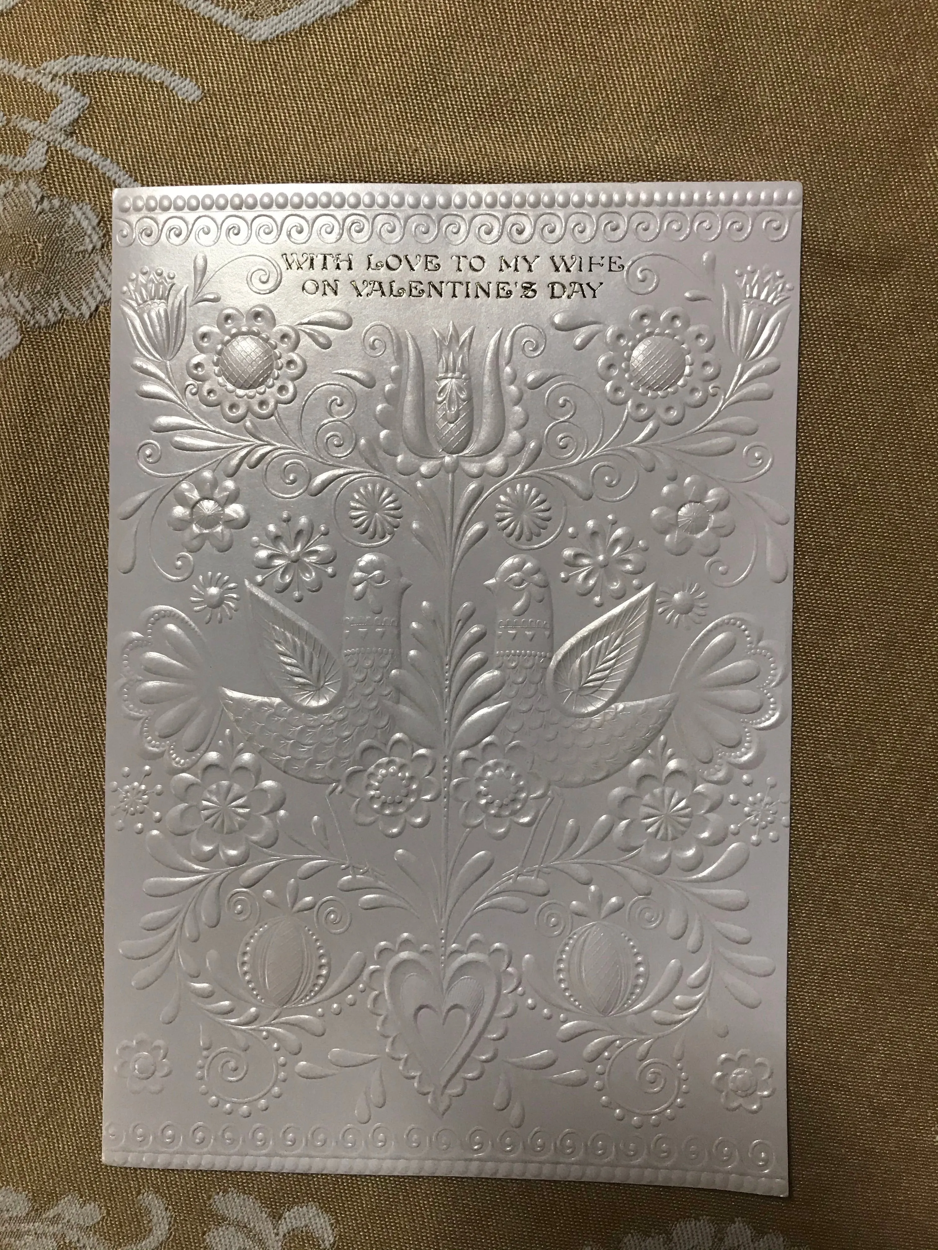 <€€ Vintage Valentine's Day CARD for Wife Raised Doves Flowers Used Retired