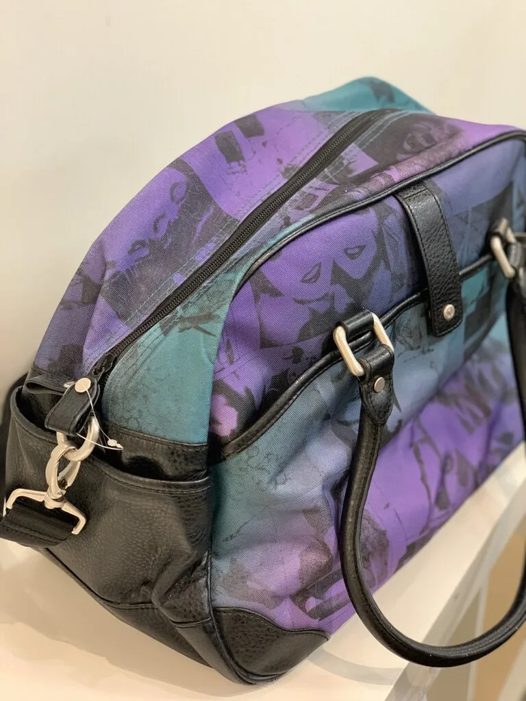 Lululemon print gym/travel bag