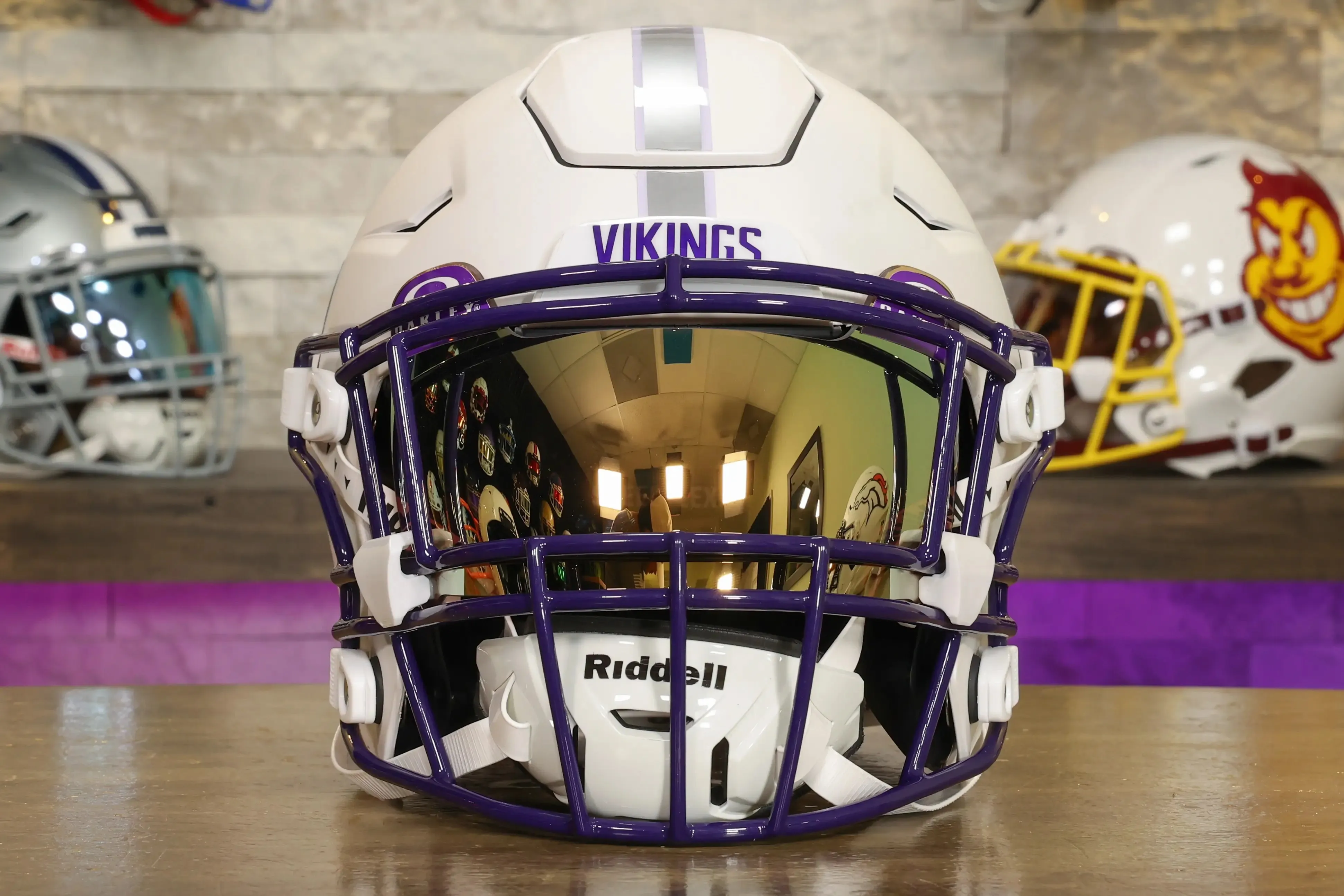 Minnesota Vikings Alternate Riddell SpeedFlex Helmet - Alternate #2 - GG Edition 01099