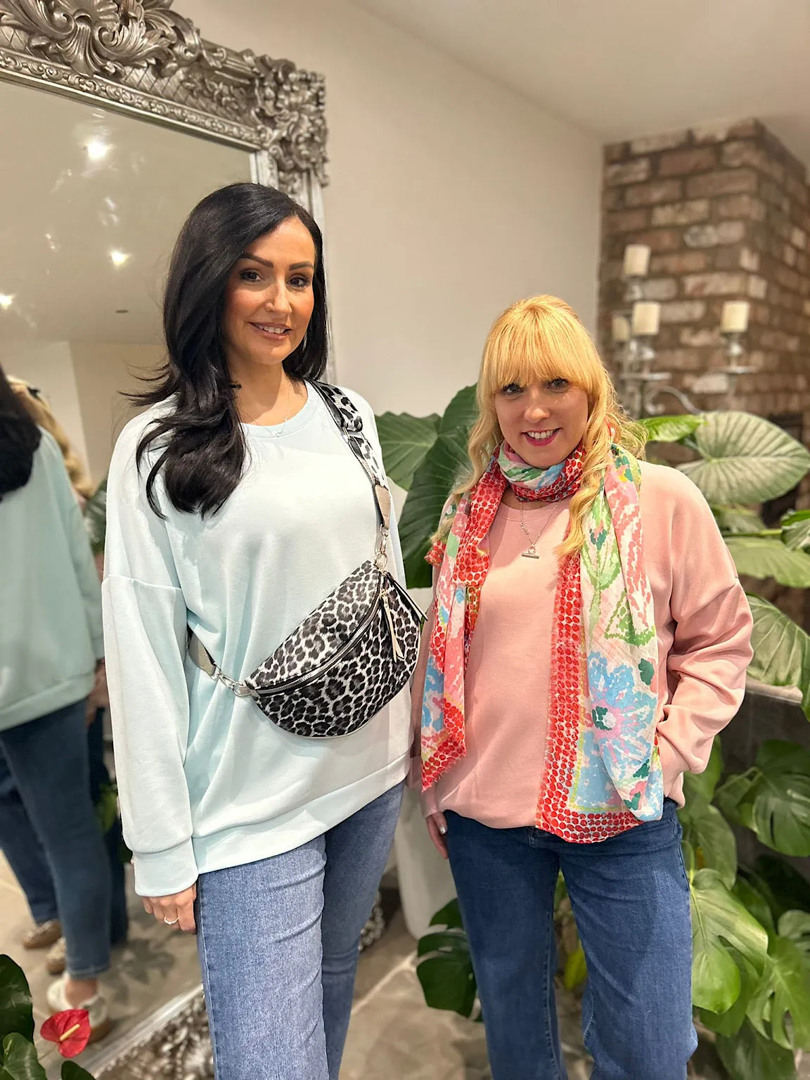 Mint Comfort Sweatshirt Ella