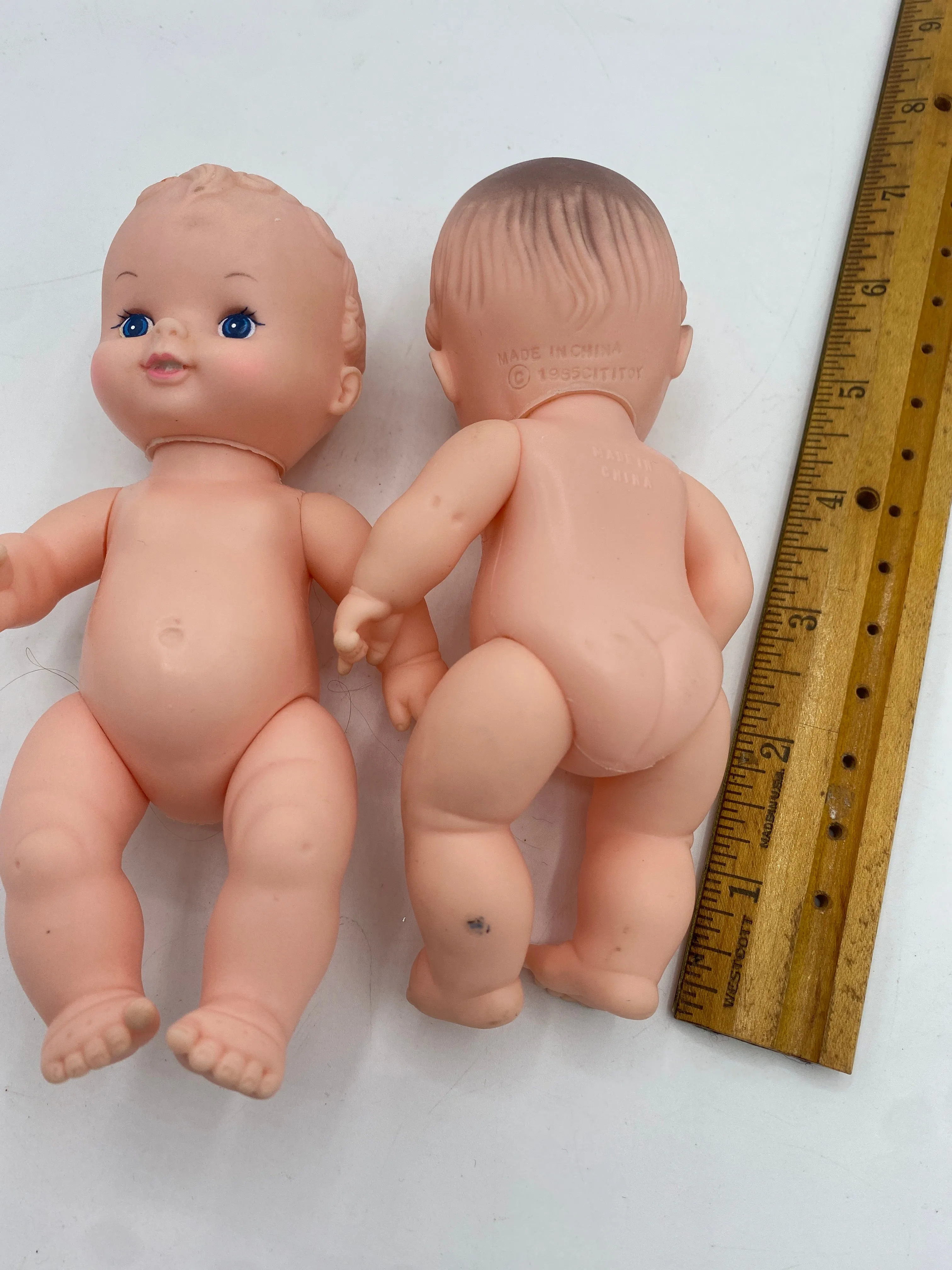 Pair o' Babies