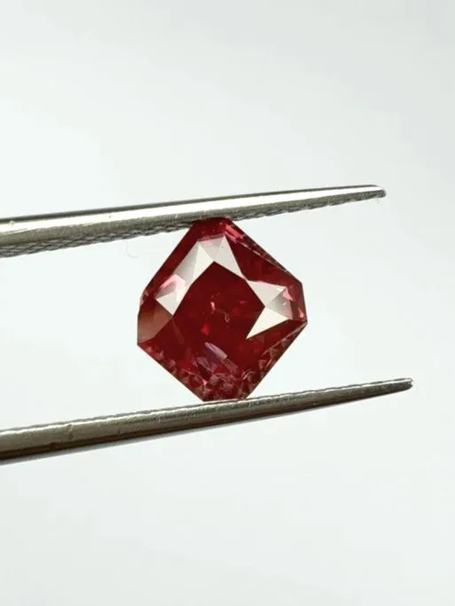 Radiant Cut Pink Diamond Full Cut - 1.00cts - 02602