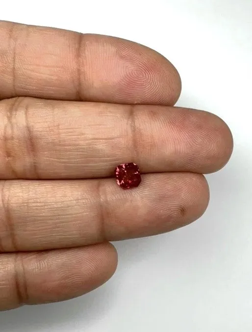 Radiant Cut Pink Diamond Full Cut - 1.00cts - 02602