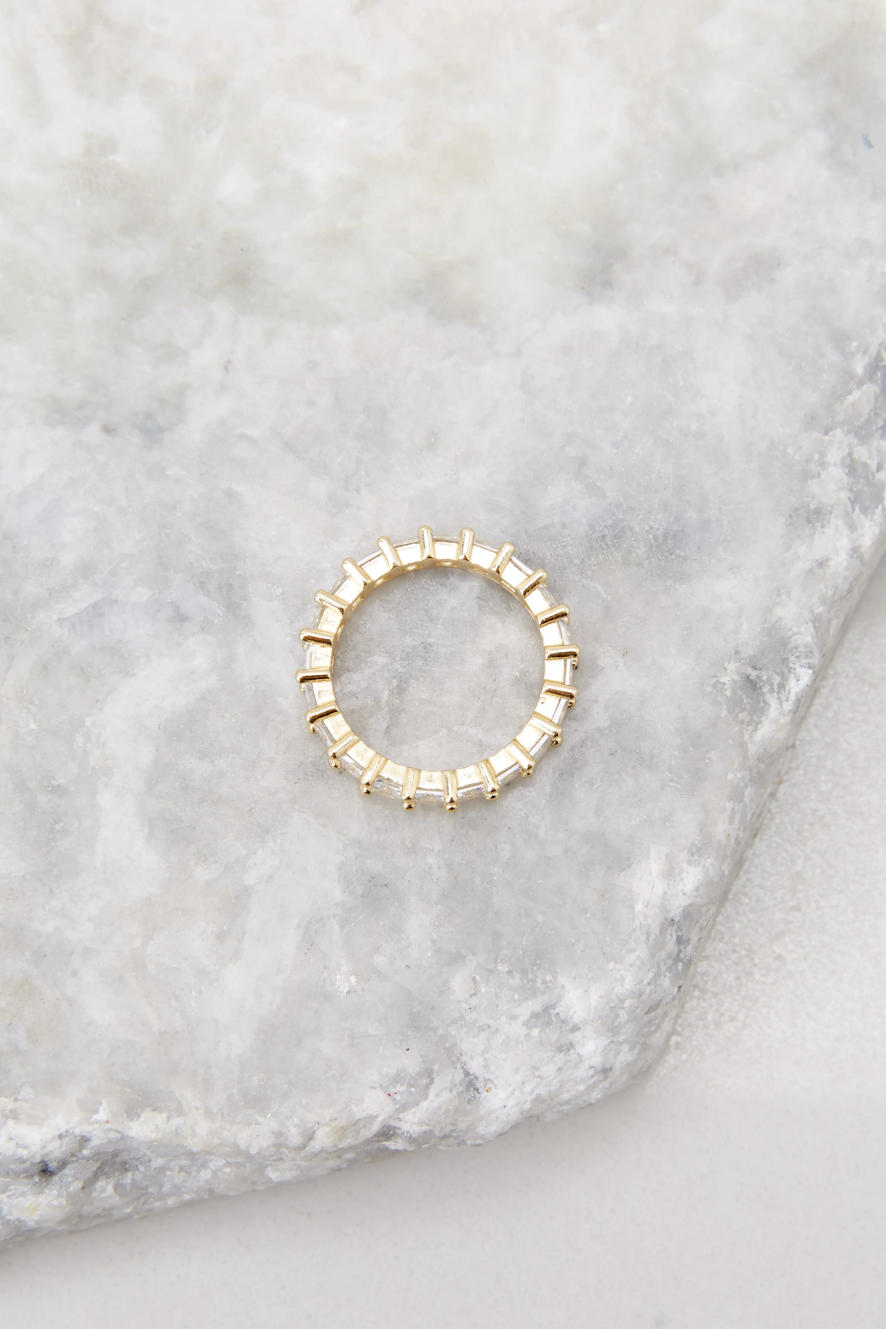 Radiant Gold Cut Band