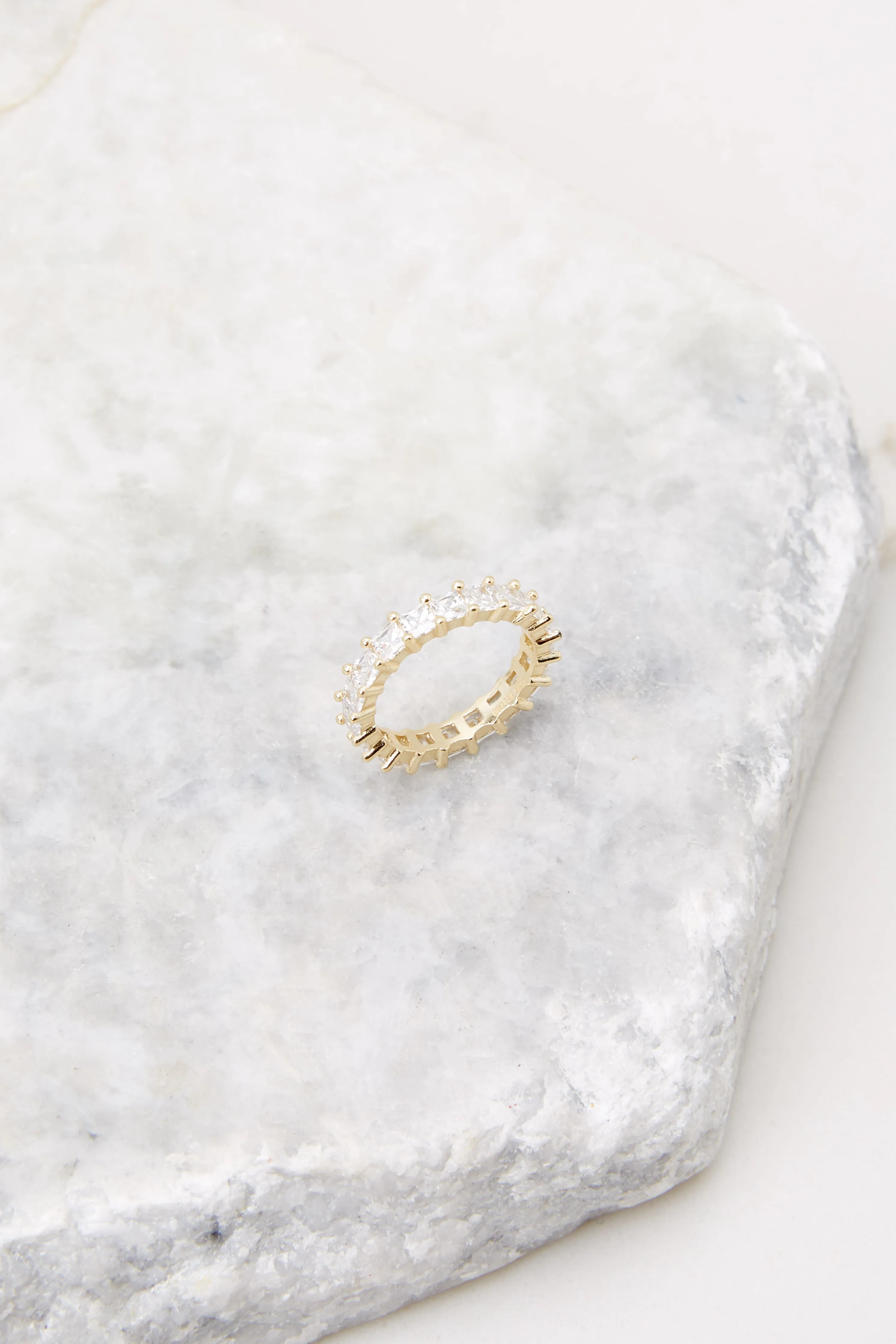 Radiant Gold Cut Band