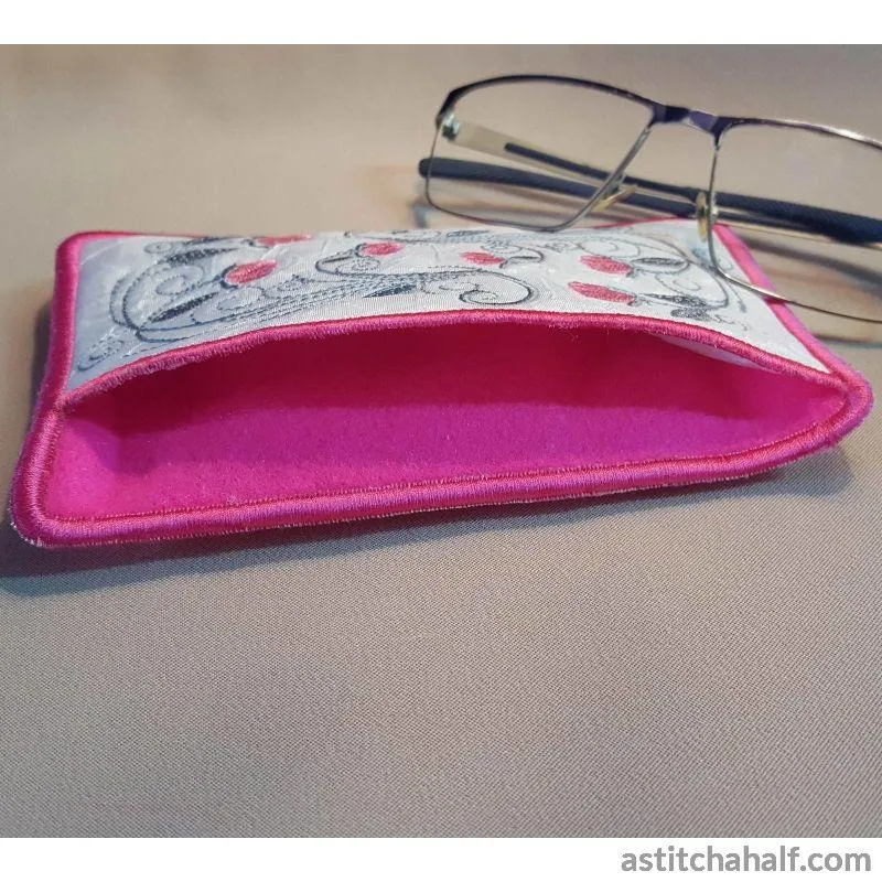 Ring of Roses Eyeglass Case