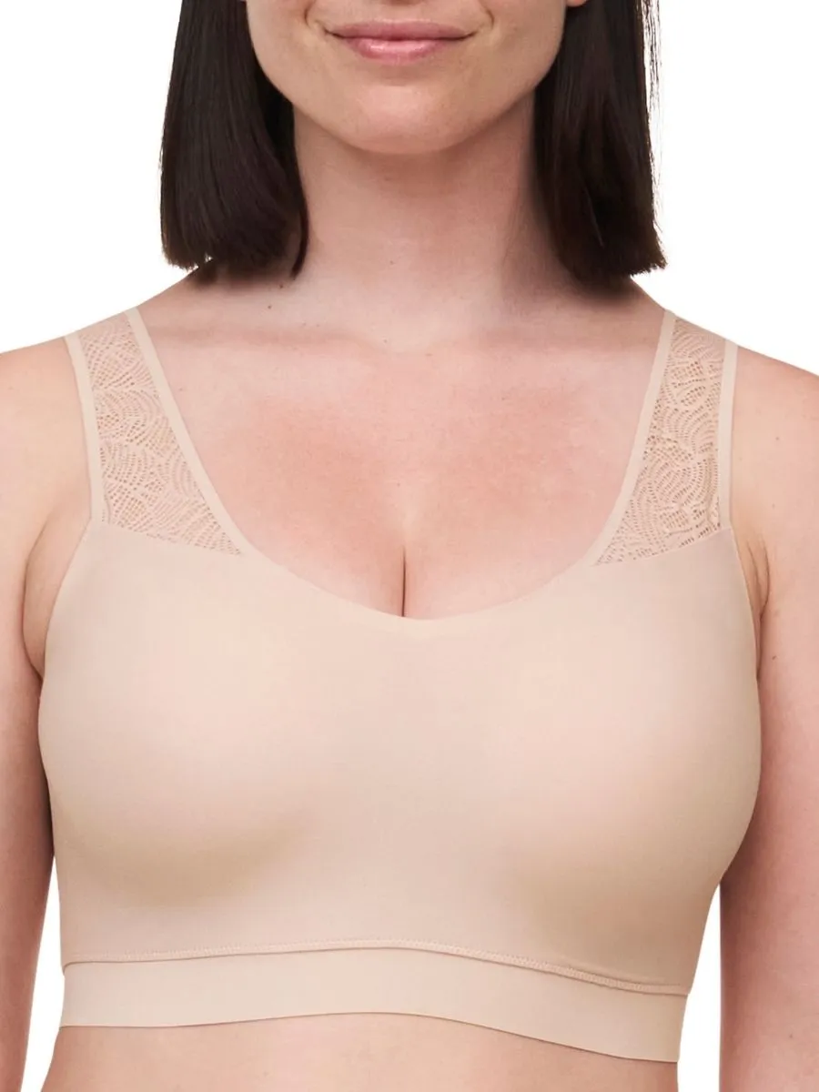 Softstretch Padded Lace Top