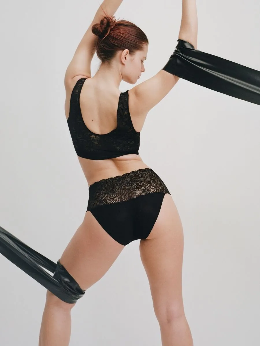 Softstretch Padded Lace Top