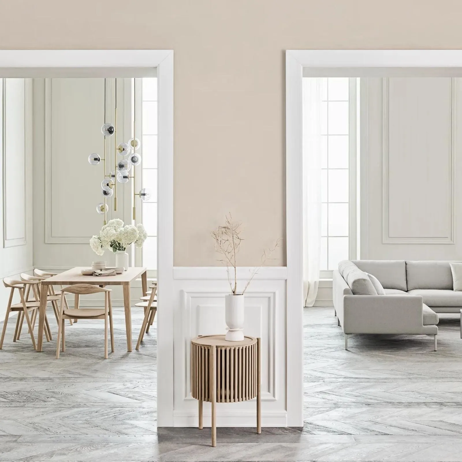 Story | Side Table