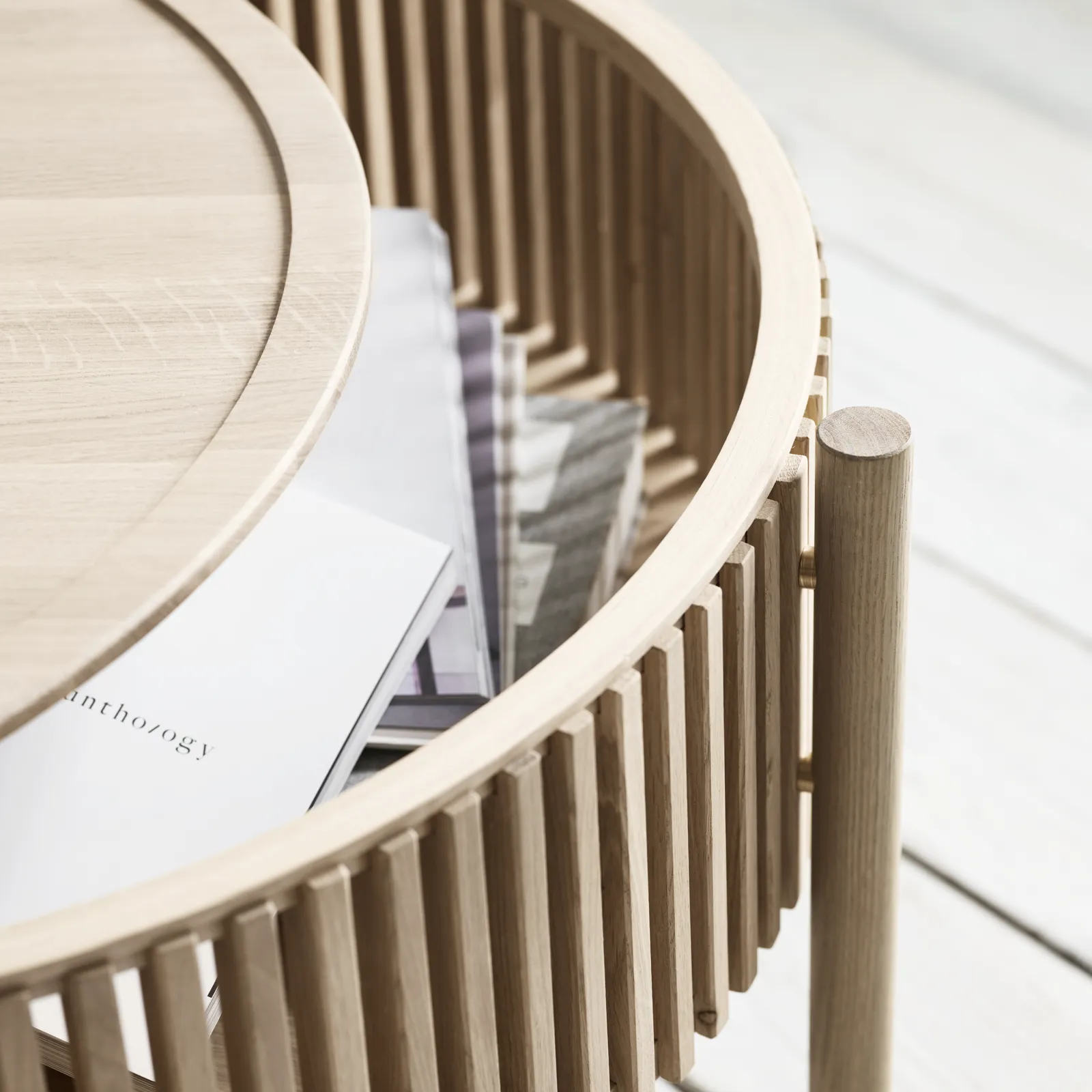 Story | Side Table