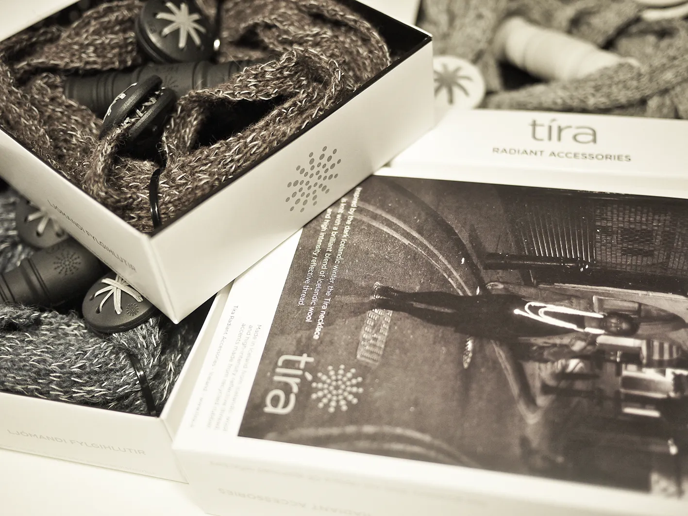 Tíra Radiant Necklace - Black