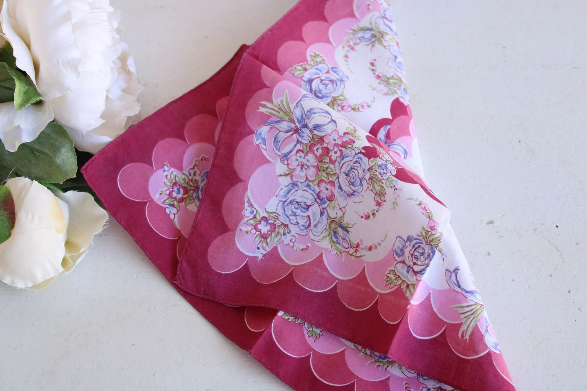Vintage 1950s Blue Rose Flower Print Cotton Hanky