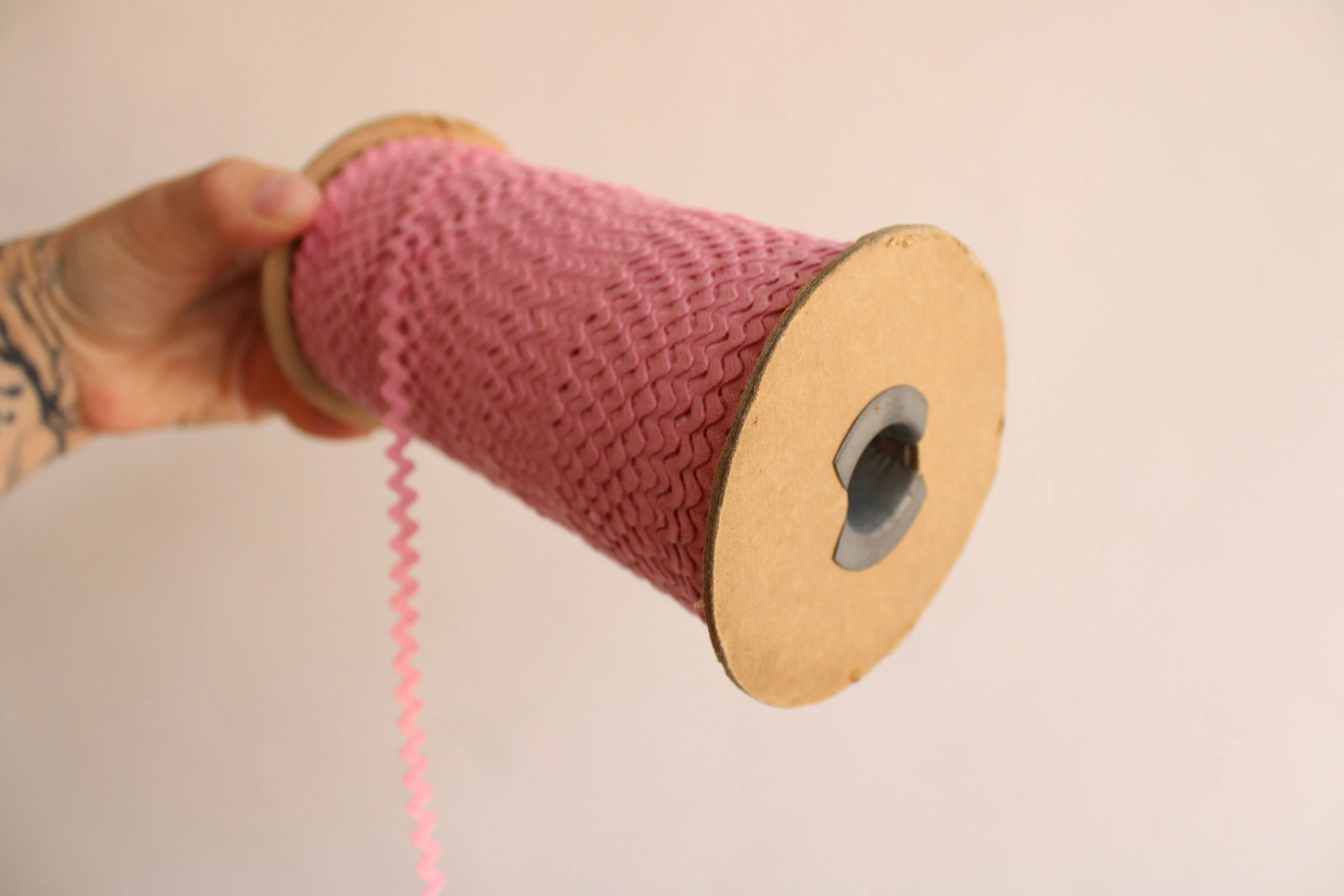 Vintage 1960s Pink Ric Rac Trim