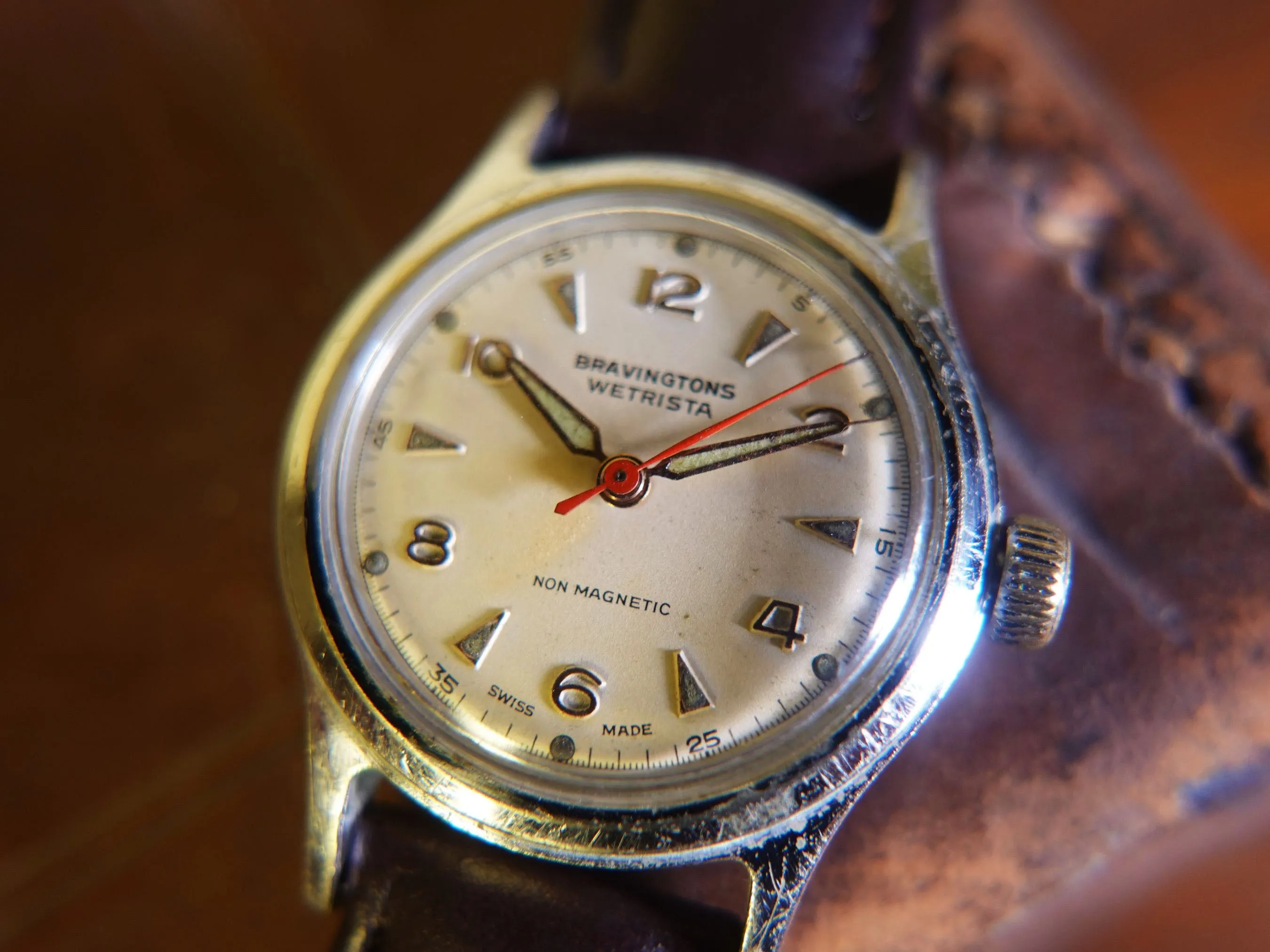 Vintage Bravingtons Wetrista with Dennison case Mens Watch - Working