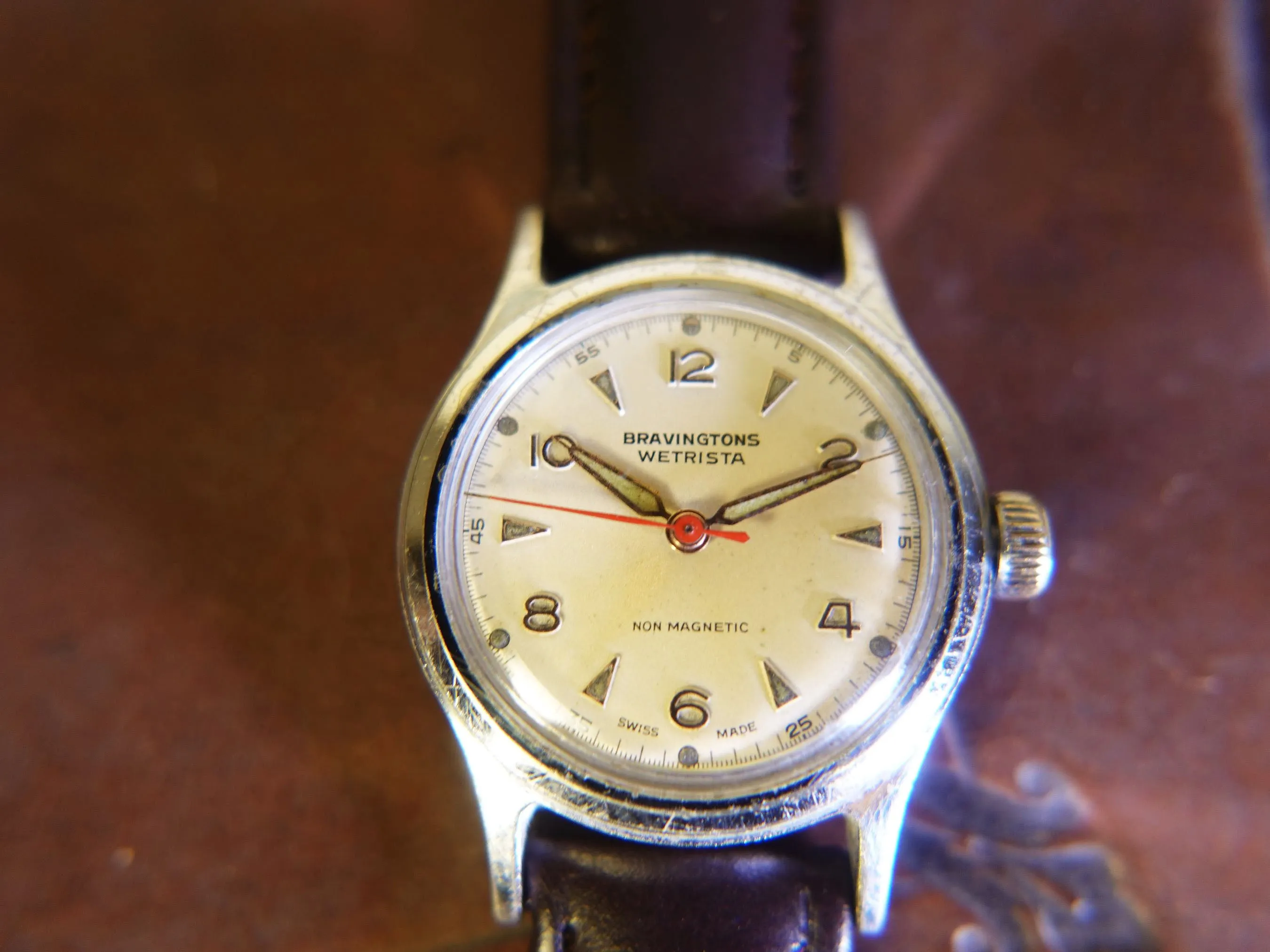 Vintage Bravingtons Wetrista with Dennison case Mens Watch - Working