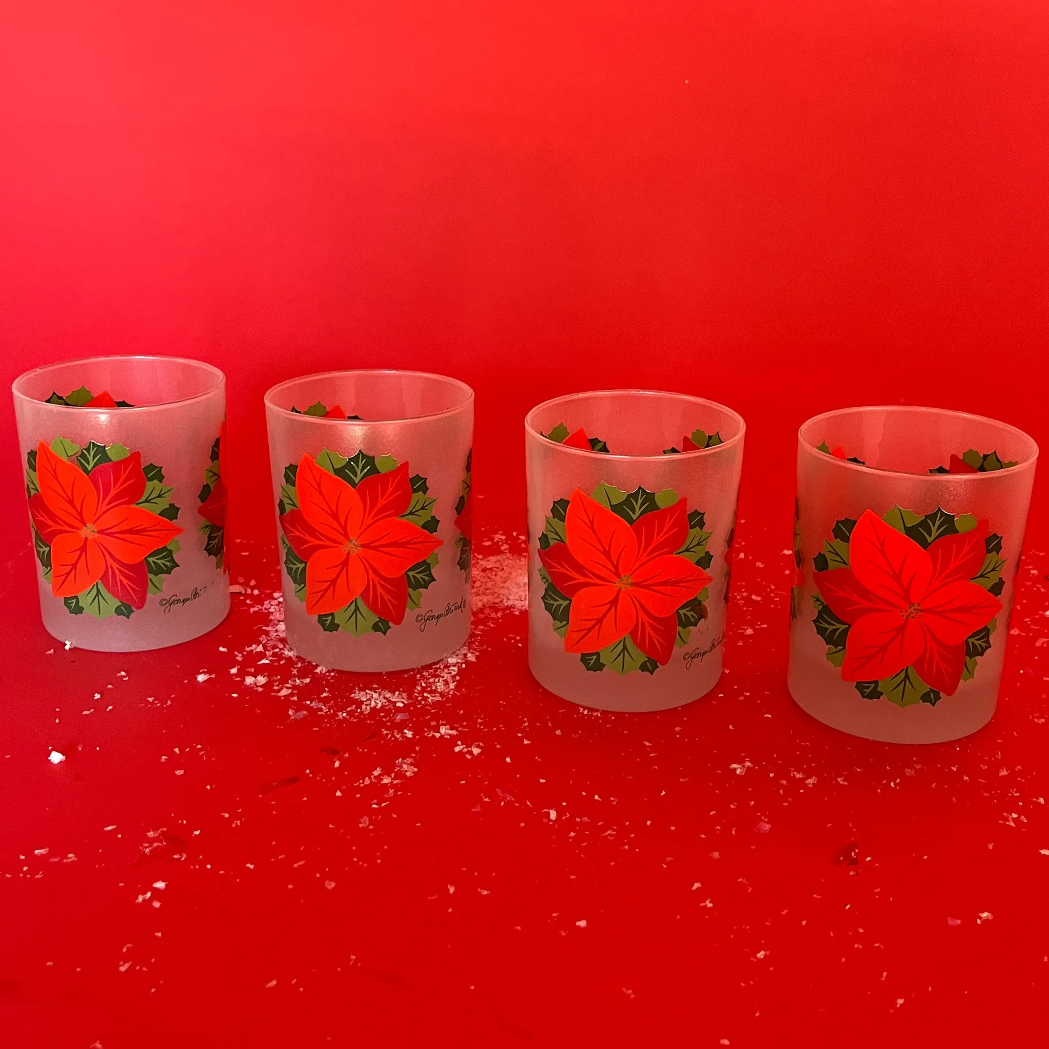 Vintage Frosted Georges Briard Poinsettia Drinks Glasses, Set of 8