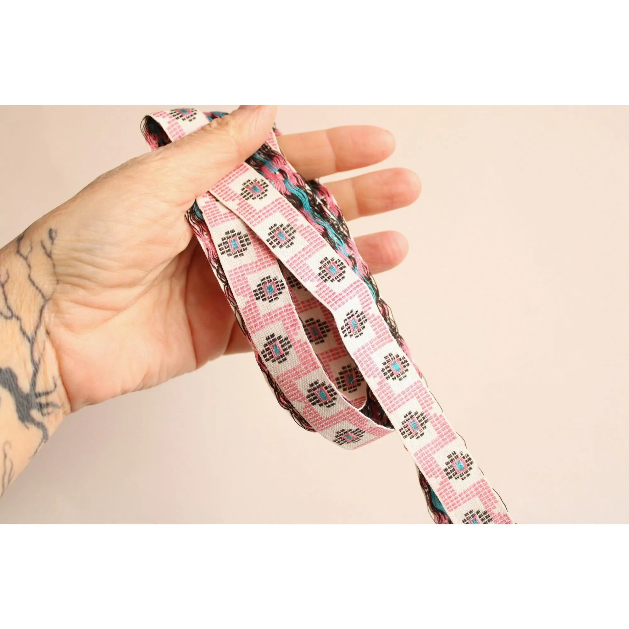 Vintage Jacquard Ribbon Trim, One Yard 24 Inch Piece .75 Inch Wide