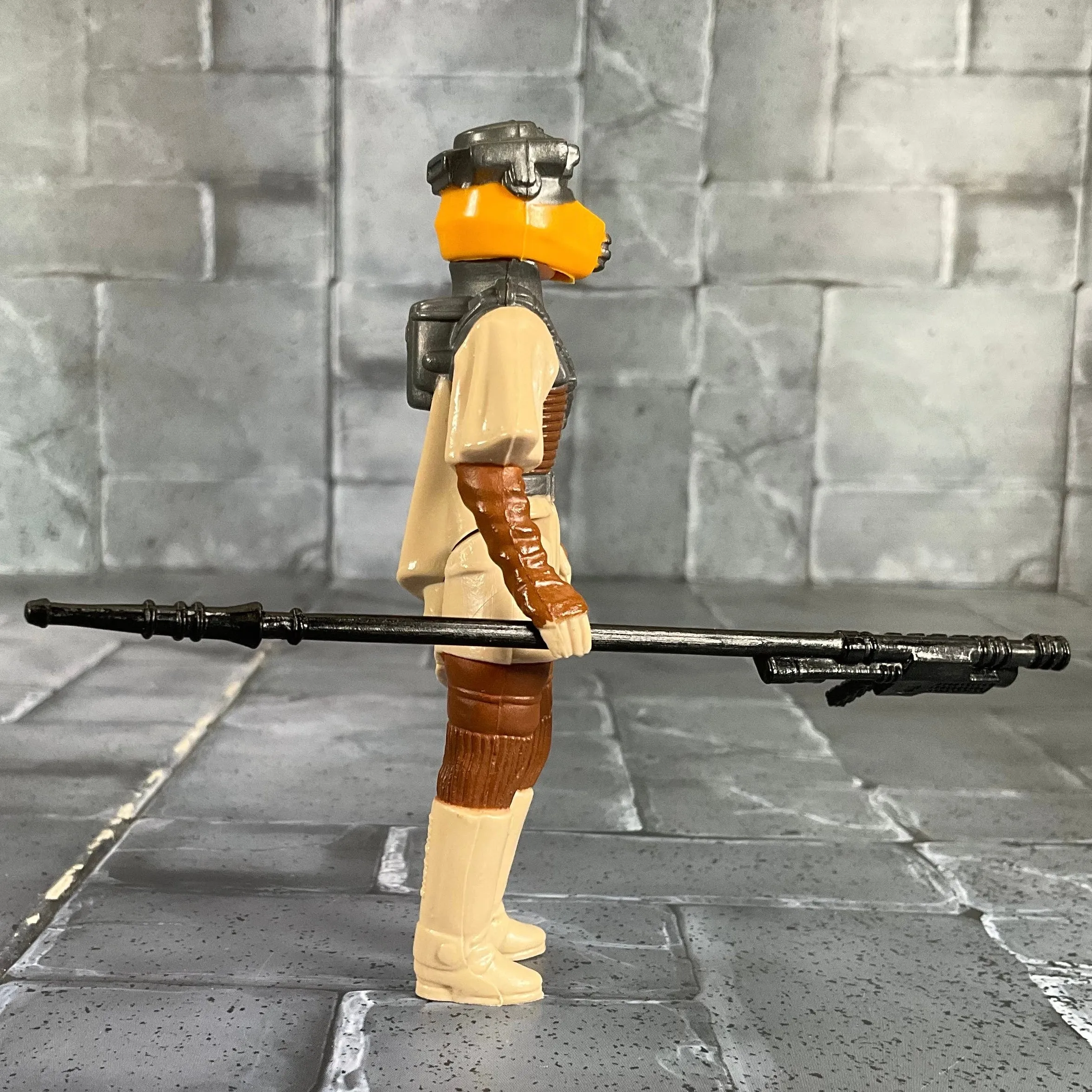 Vintage Kenner Star Wars - Leia in Boushh Disguise With Cardback