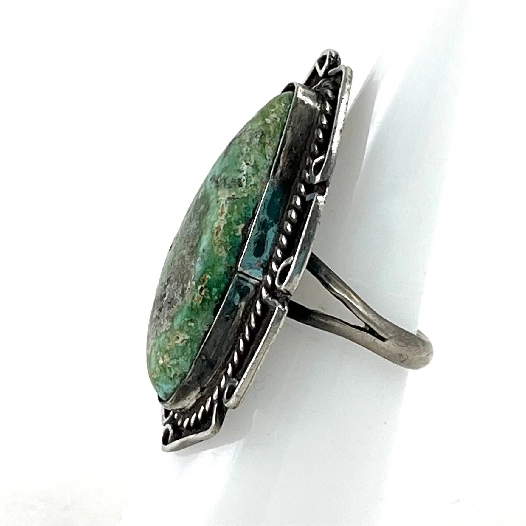 Vintage Single Stone Ring<br>Size: 6.5