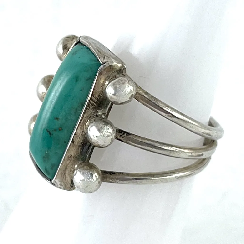 Vintage Square Stone<br>Size: 7.5