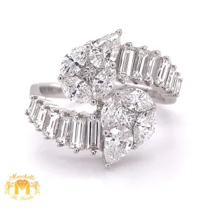 VVS/vs high clarity diamonds set in a 18k White Gold Pear-shaped Twin Ring (jumbo VVS baguettes)