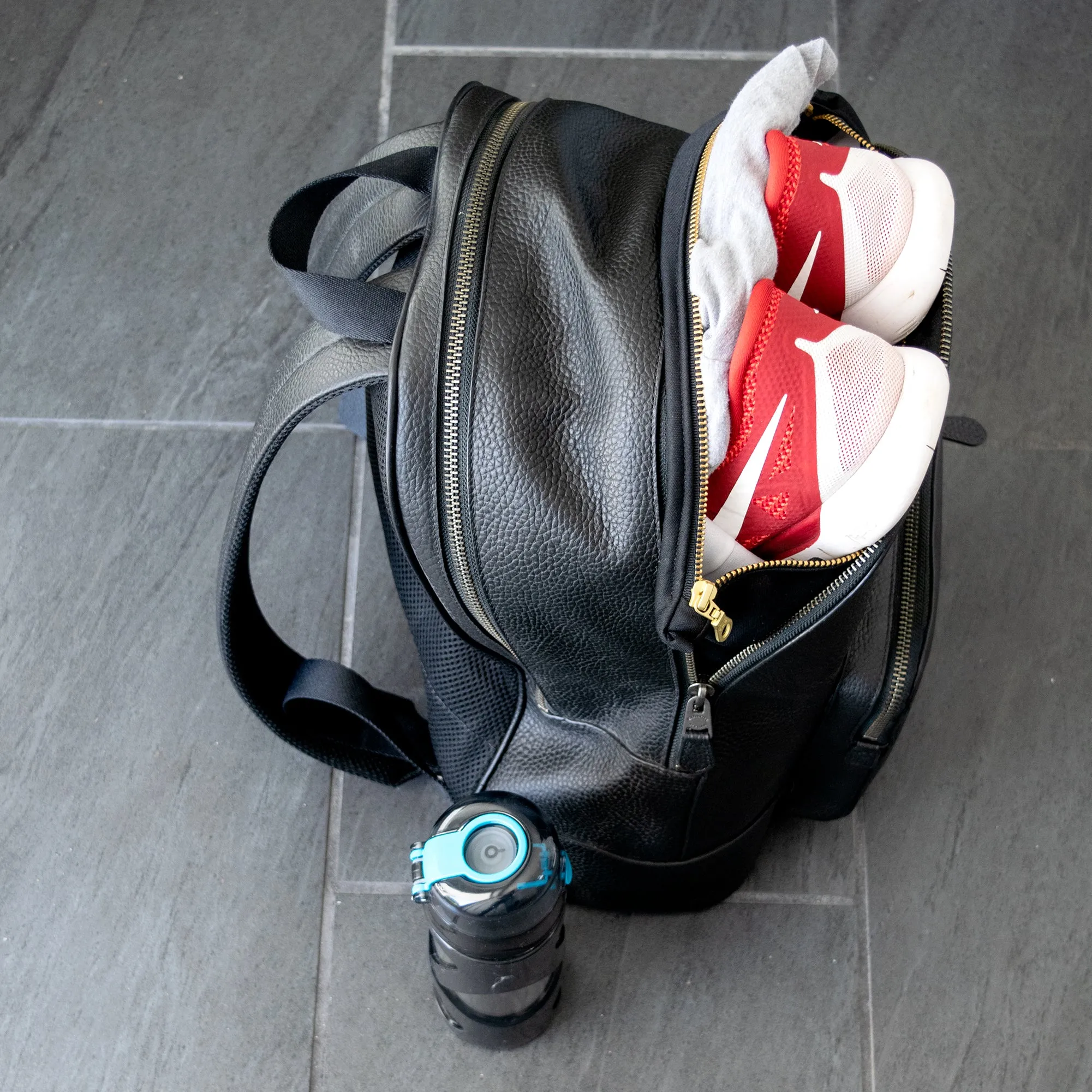 Waterproof Antimicrobial Wet Clothes Bag for Gym or Travel Laundry & Swimsuits
