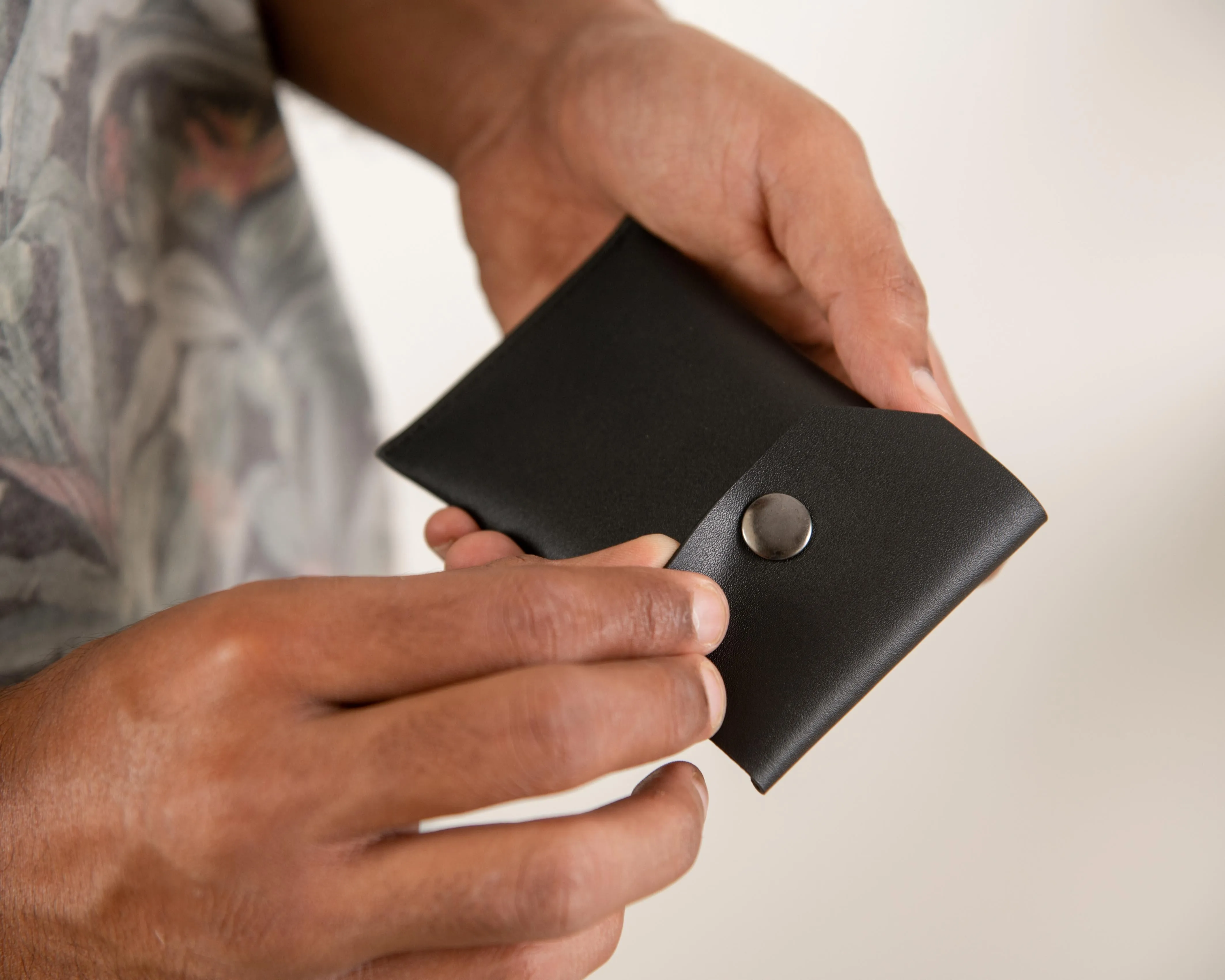 Wave Card   Coin Wallet - BLACK
